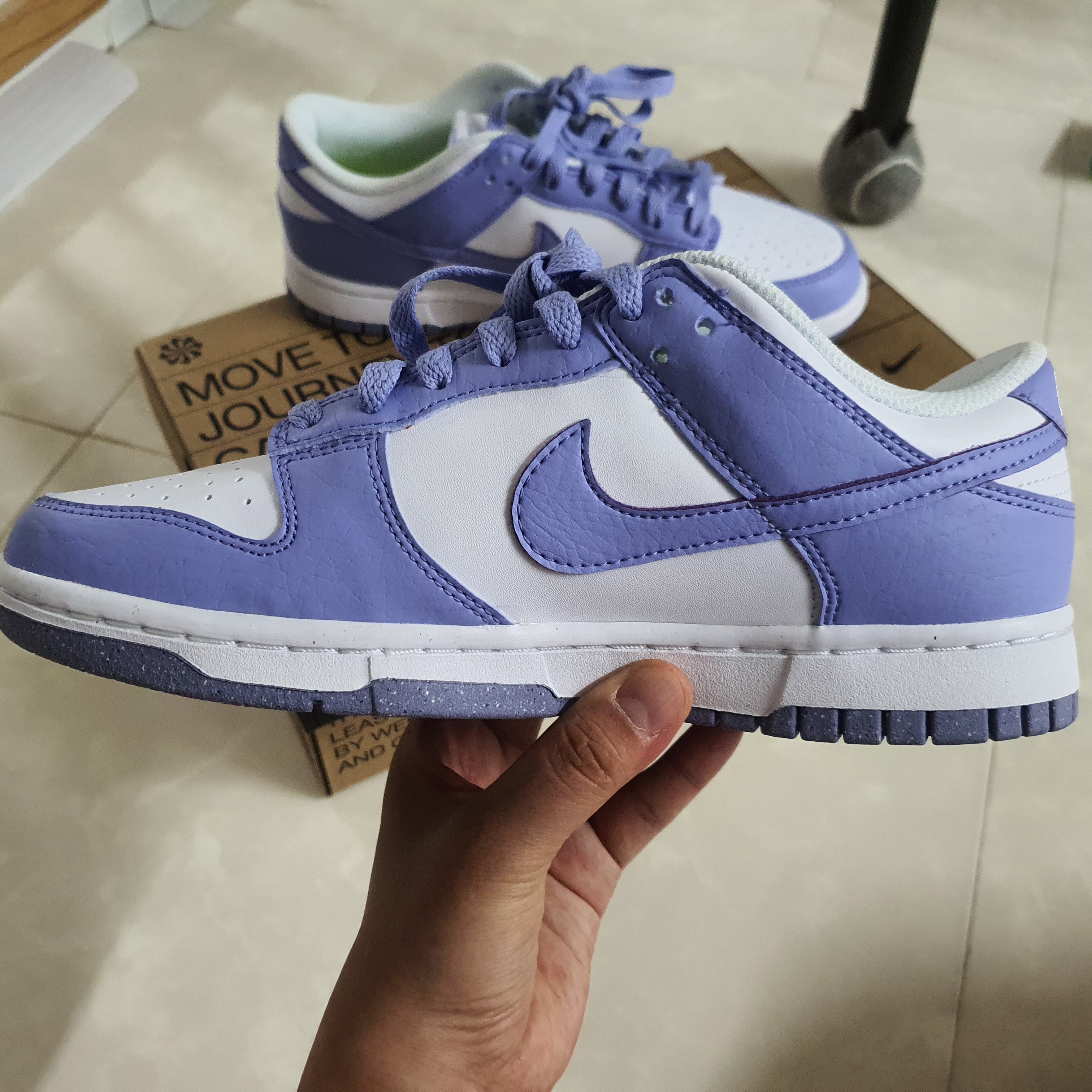 (W) Nike Dunk Low Next Nature Lilac 착용 스타일 - 5