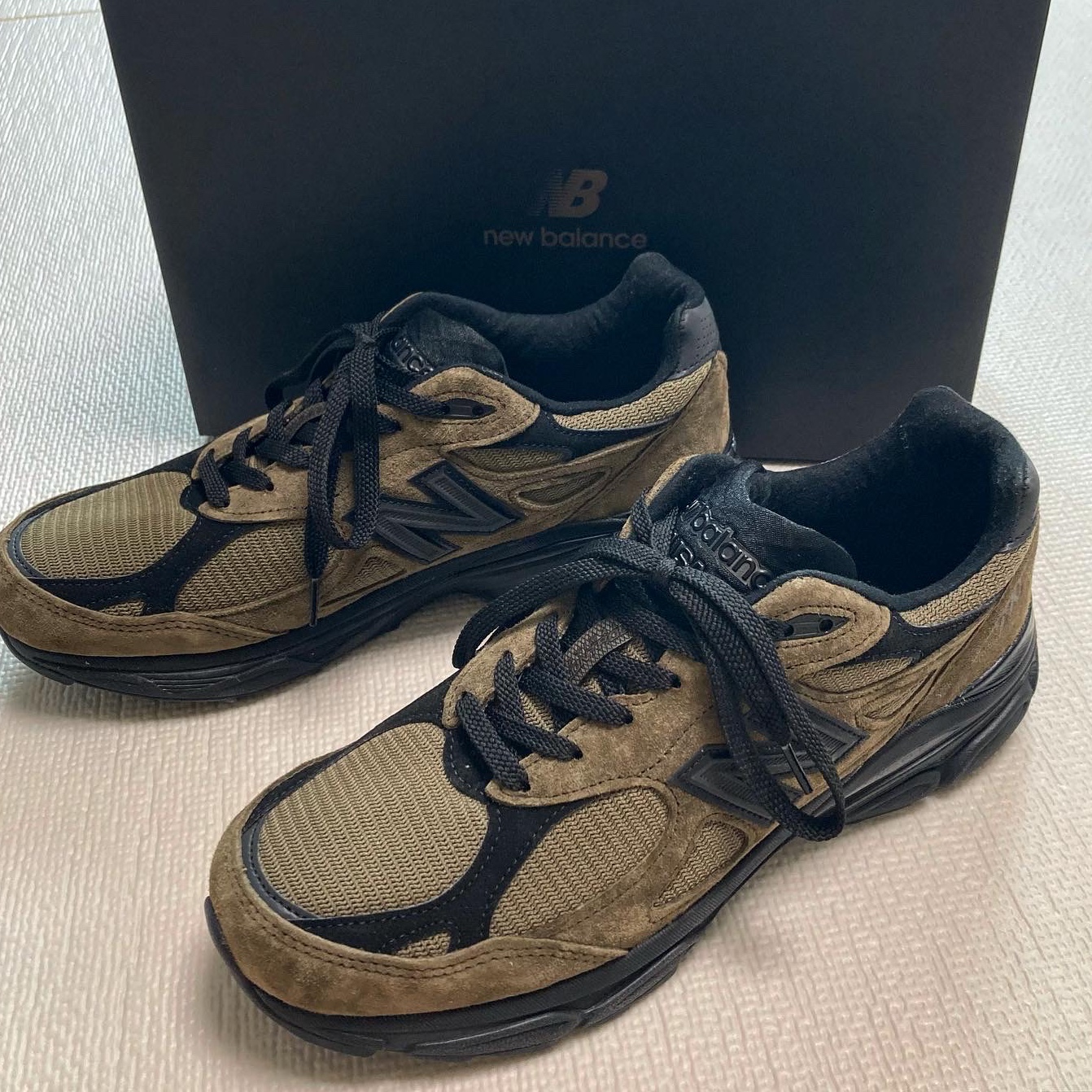 New Balance x JJJJound 990v3 Brown Black 착용 스타일