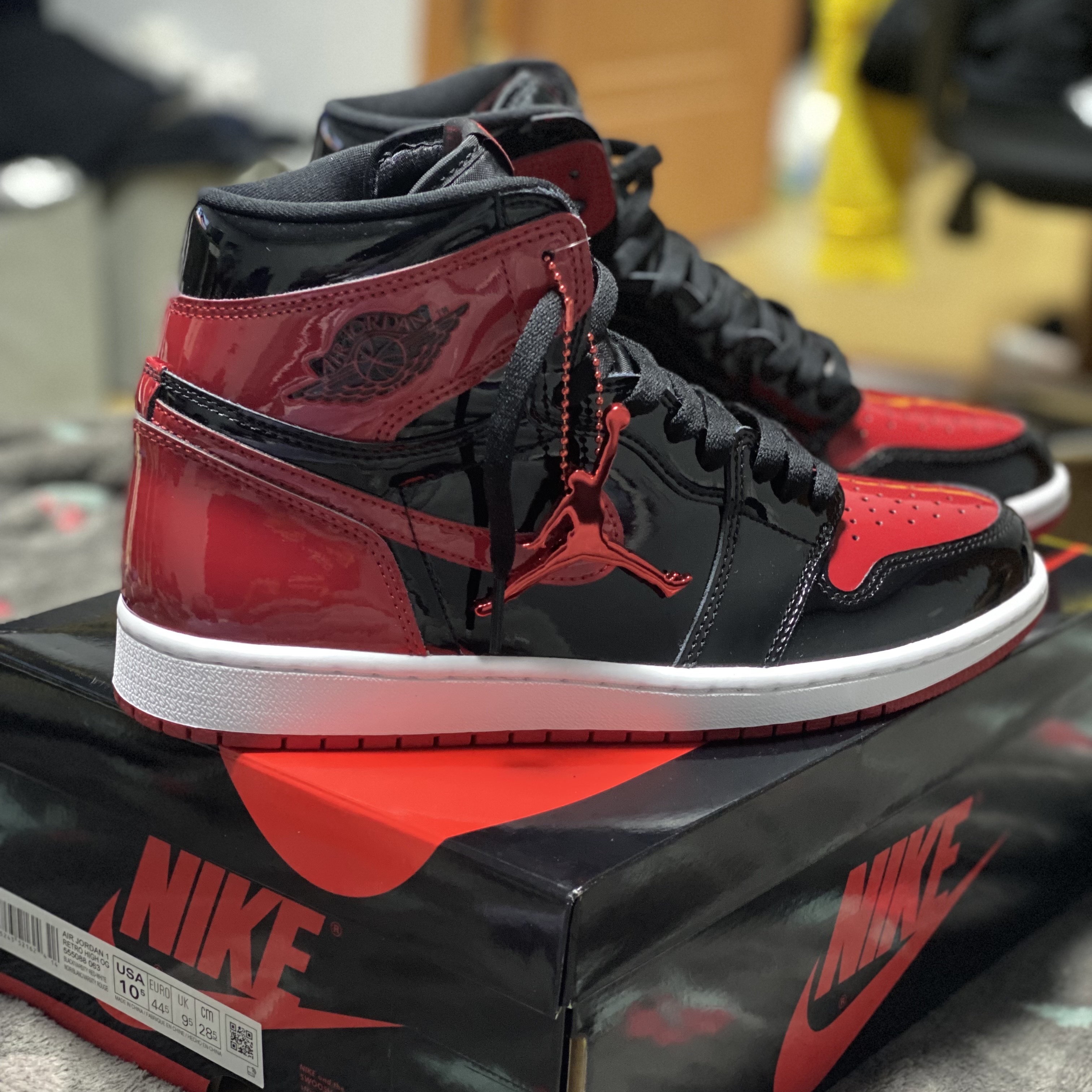 Jordan 1 Retro High OG Patent Bred 착용 스타일