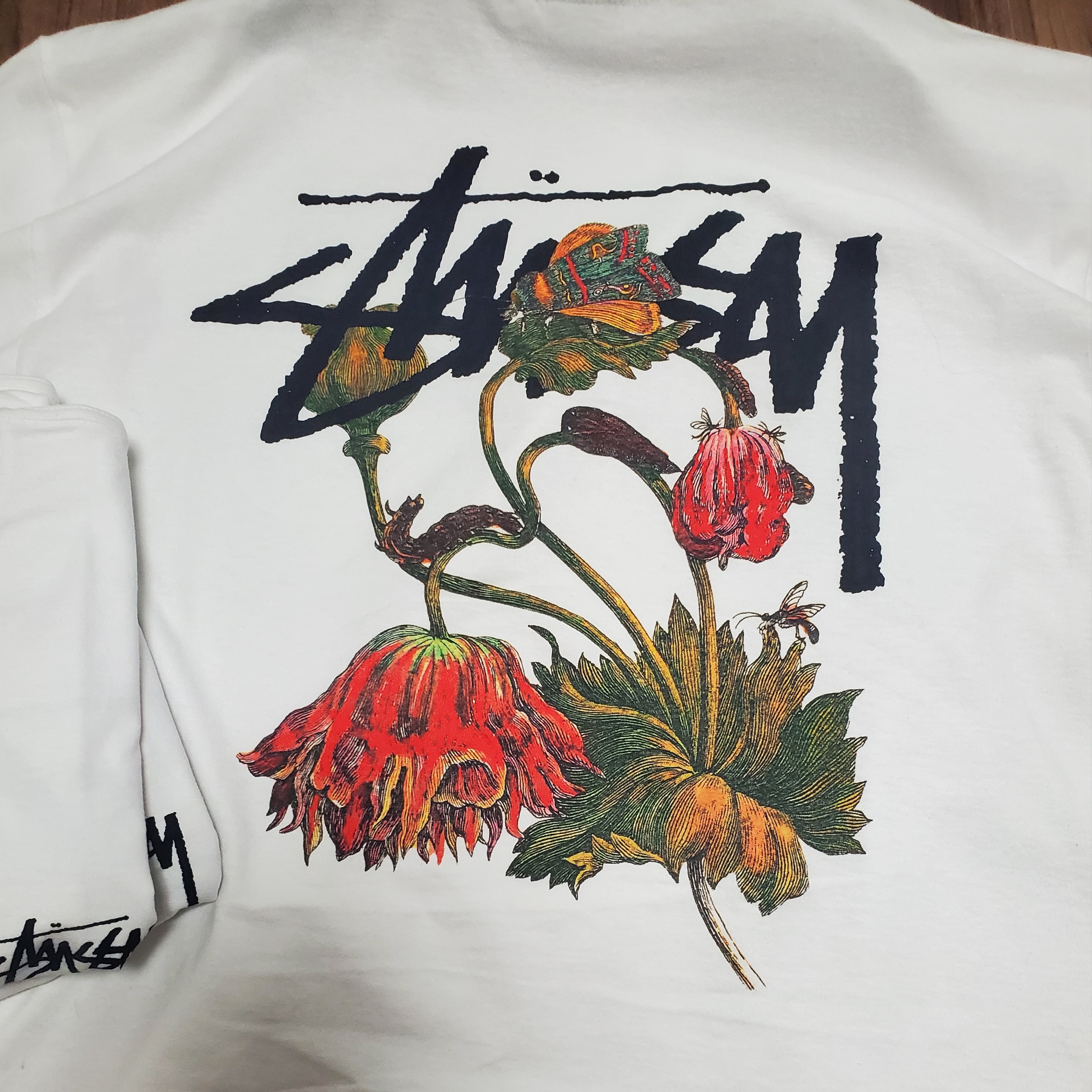 Stussy Withered Flower T-Shirt White 착용 스타일