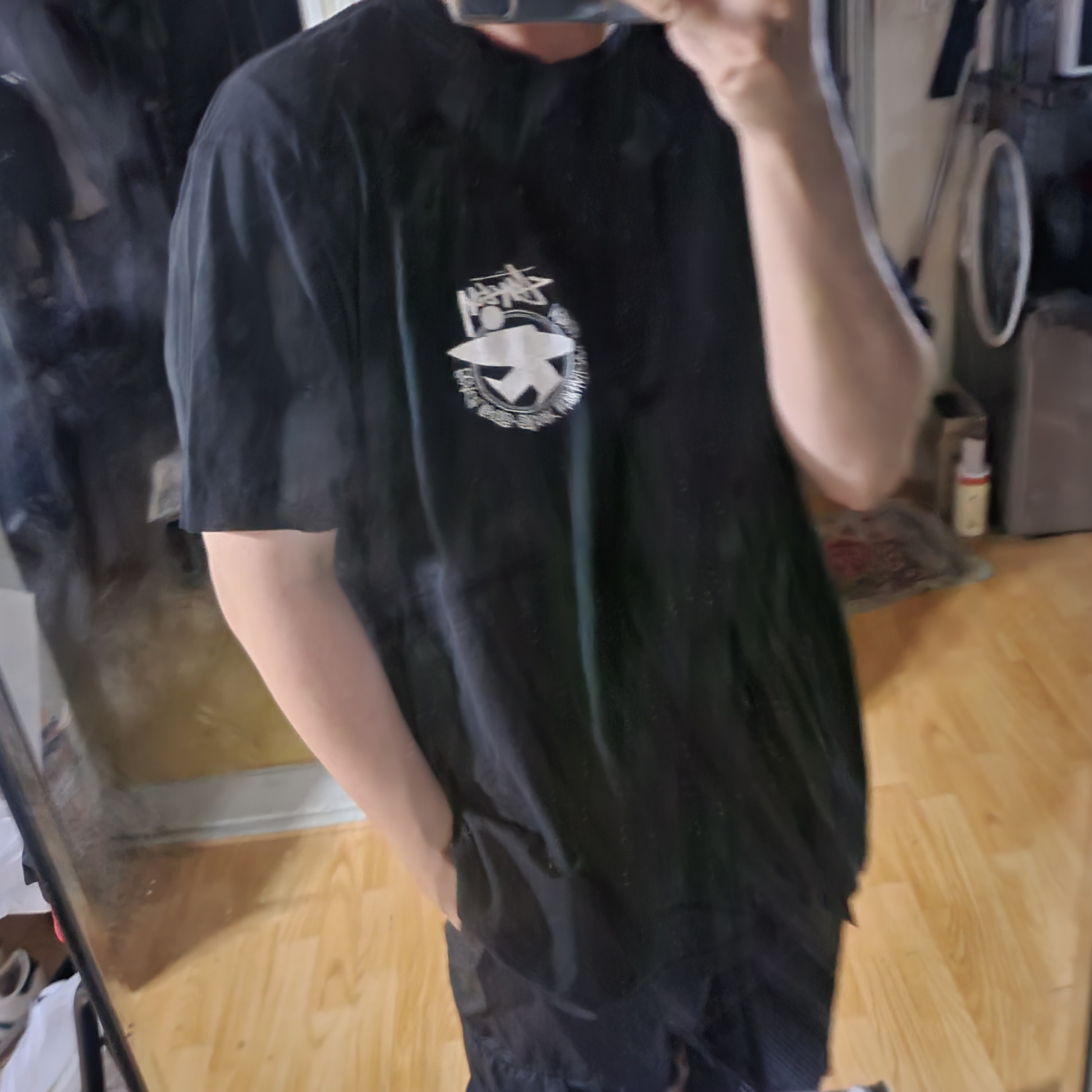 Stussy Beach Roots T-Shirt Black 착용 스타일