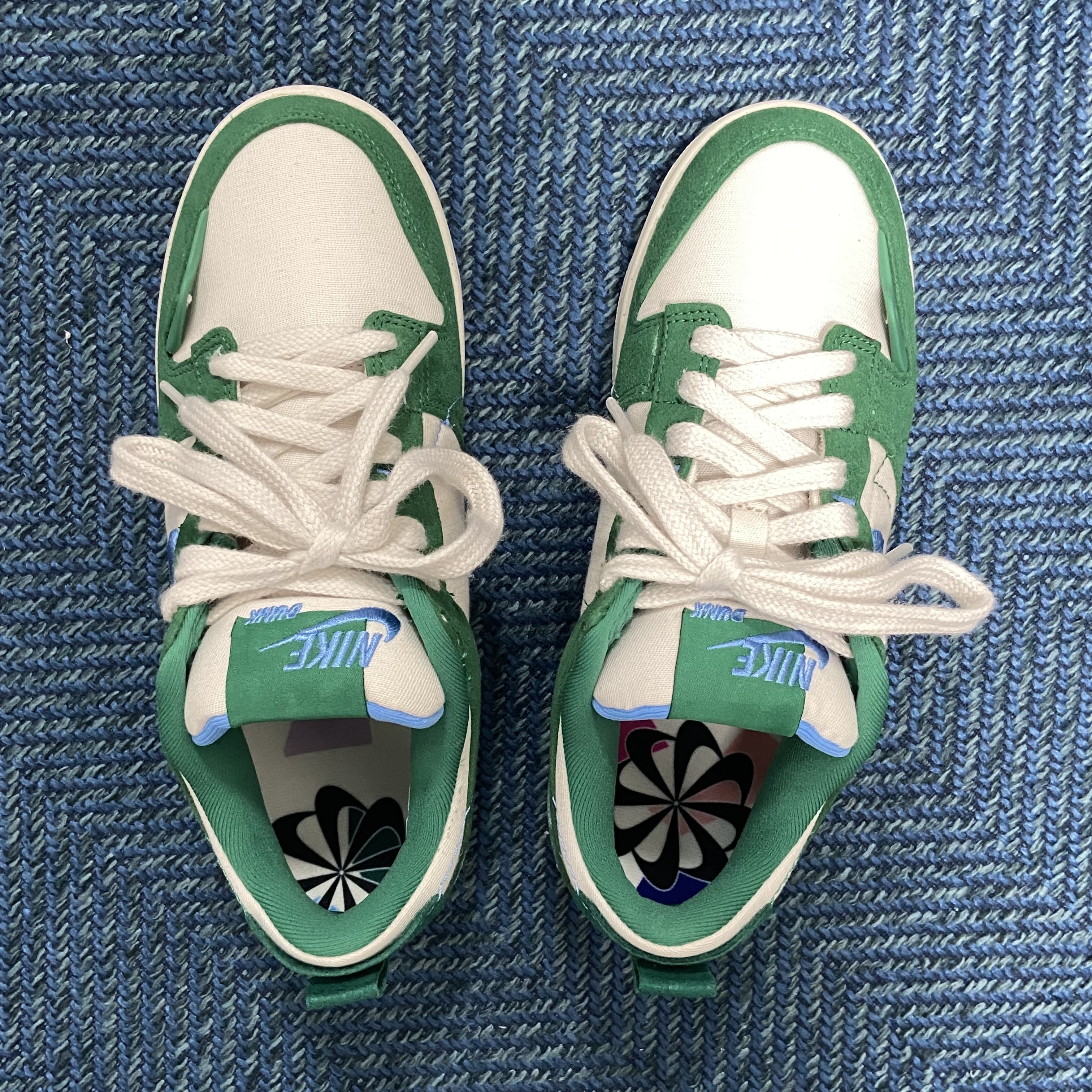 (W) Nike Dunk Low Disrupt 2 Phantom University Blue 착용 스타일 - 3