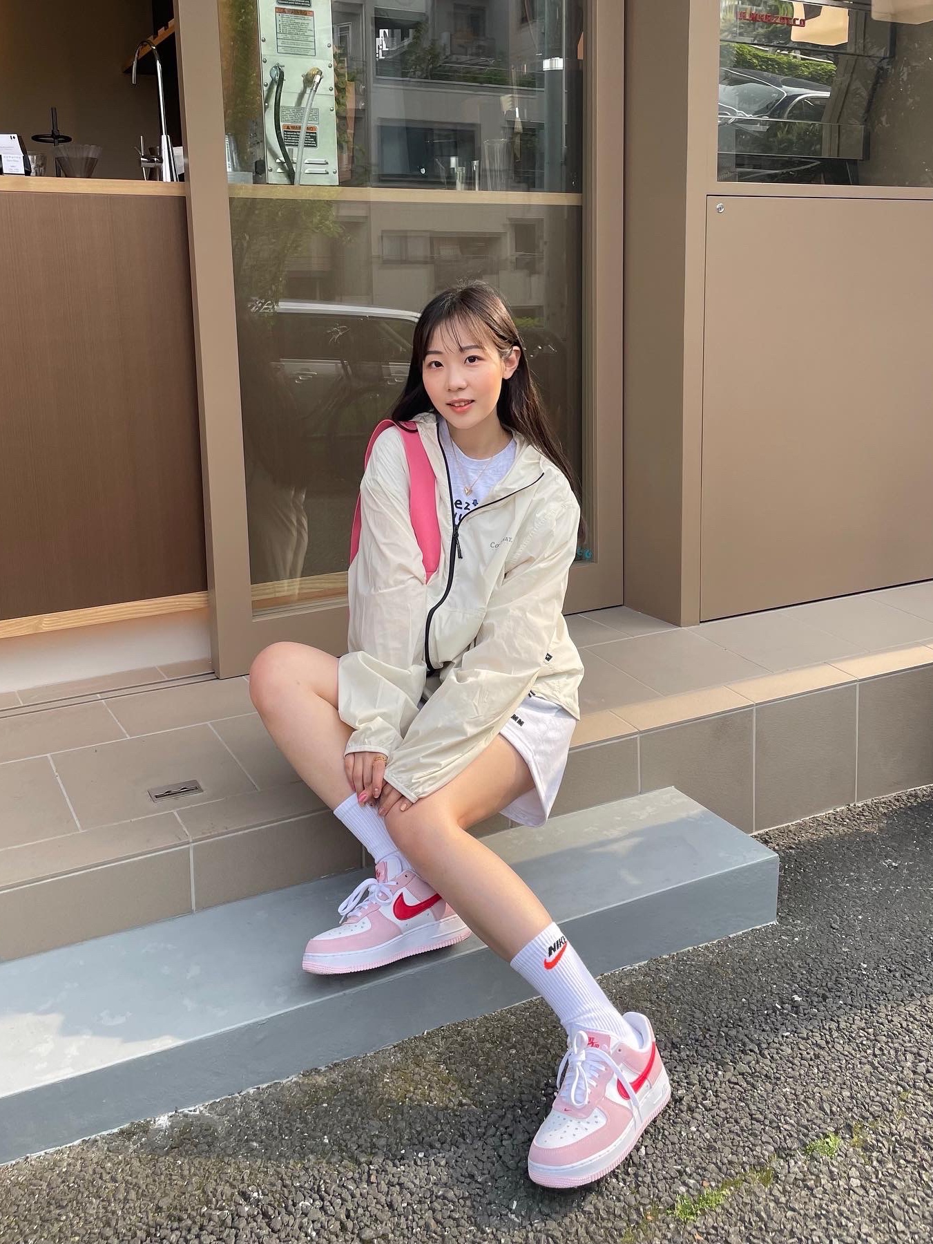 Nike Air Force 1 '07 QS Valentine's Day 착용 스타일 - 1