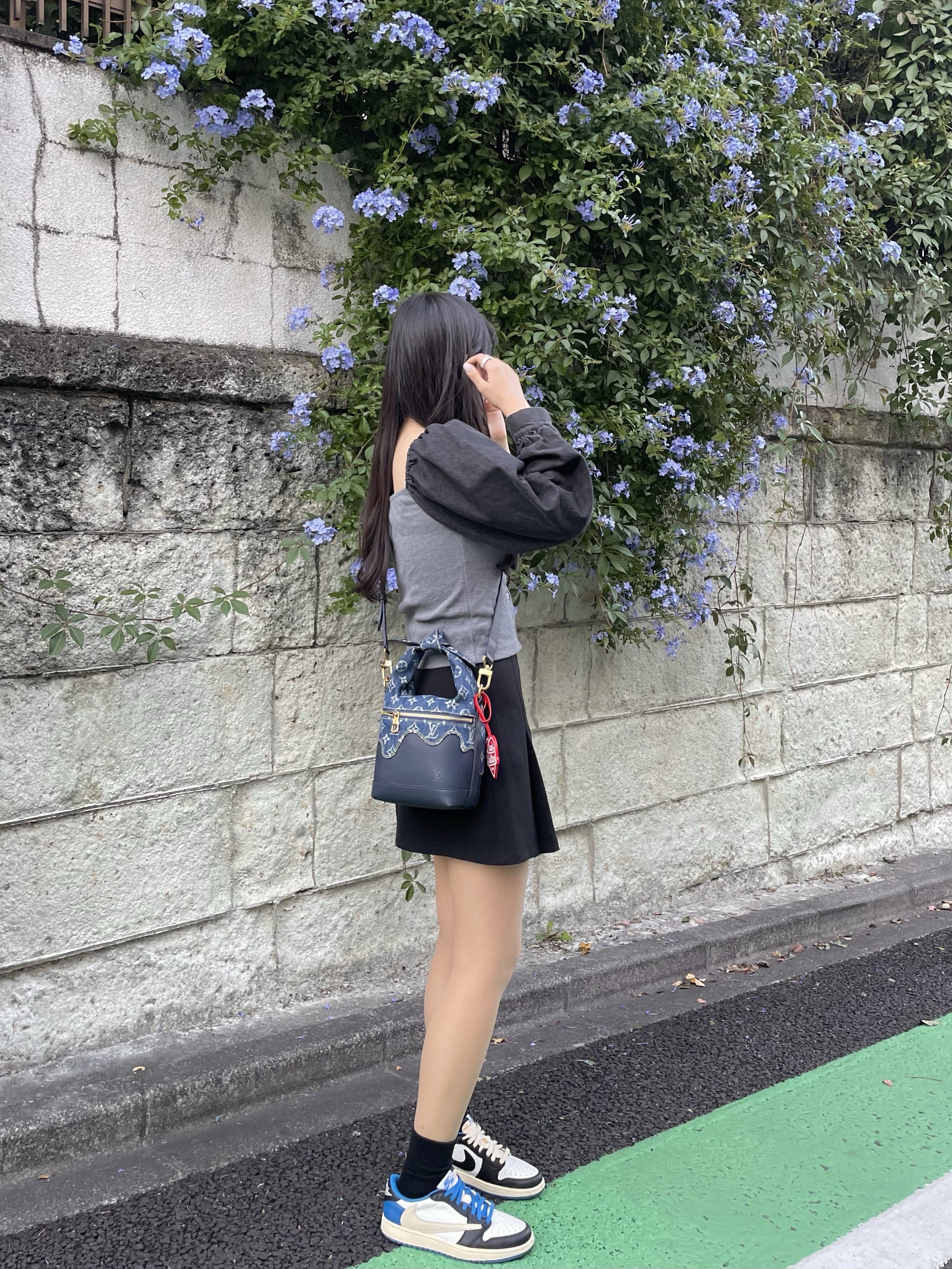 Jordan 1 x Travis Scott x Fragment Retro Low OG SP Military Blue 착용 스타일
