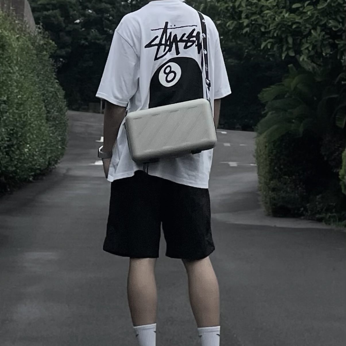 Stussy 8 Ball T-Shirt White - 22SS, Off-White x Amore Pacific Protection Box (Without Cosmetics) 착용 스타일