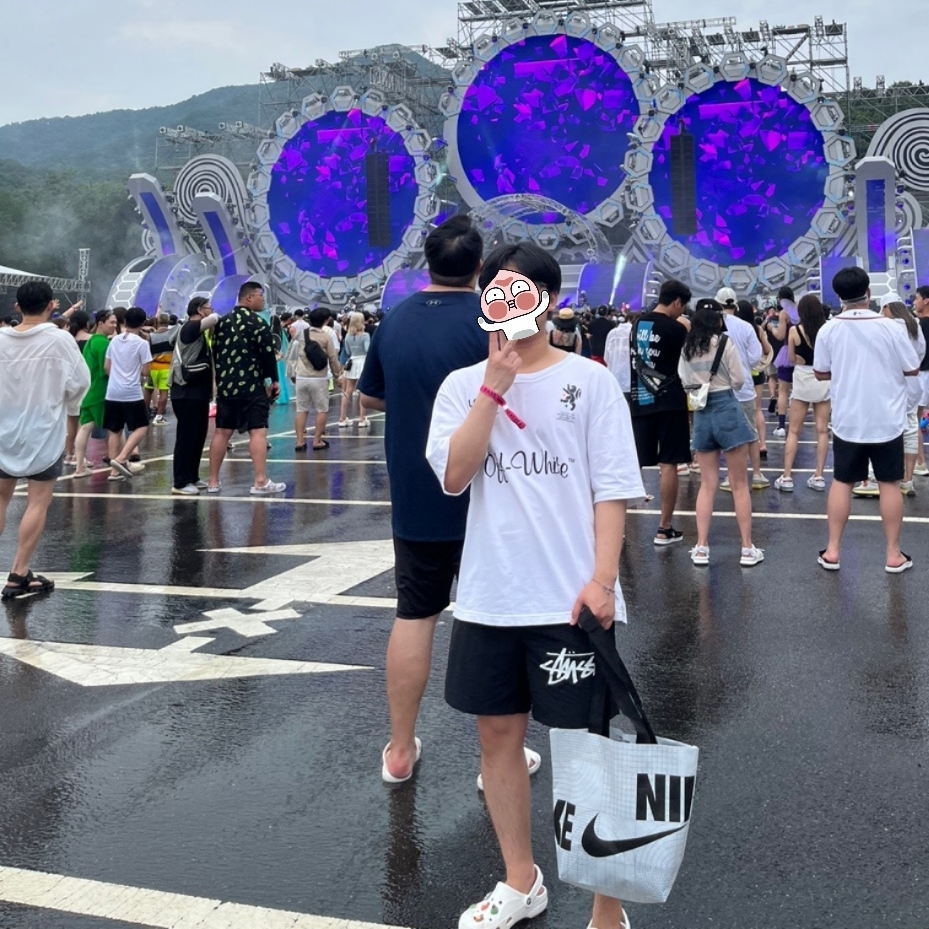 Nike x Off-White Mercurial NRG X T-Shirt White, Nike x Stussy Water Shorts Off Noir 착용 스타일