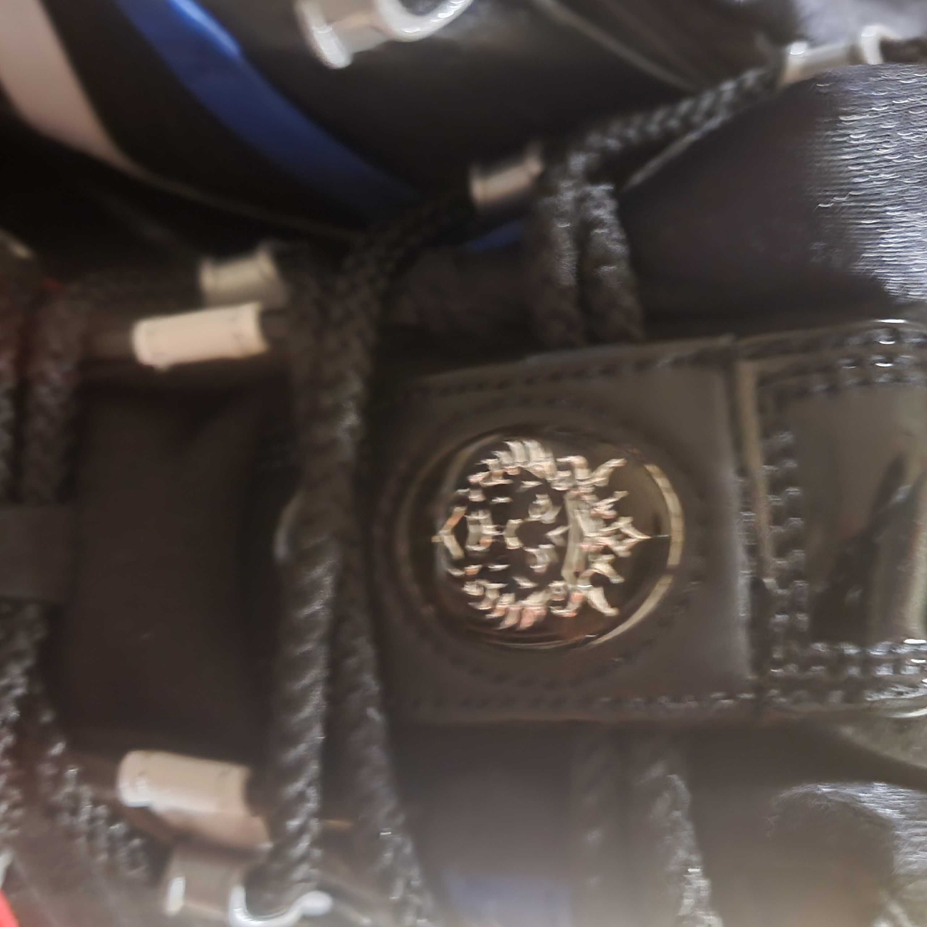 Nike Zoom LeBron 3 QS Black and University Red 착용 스타일 - 4