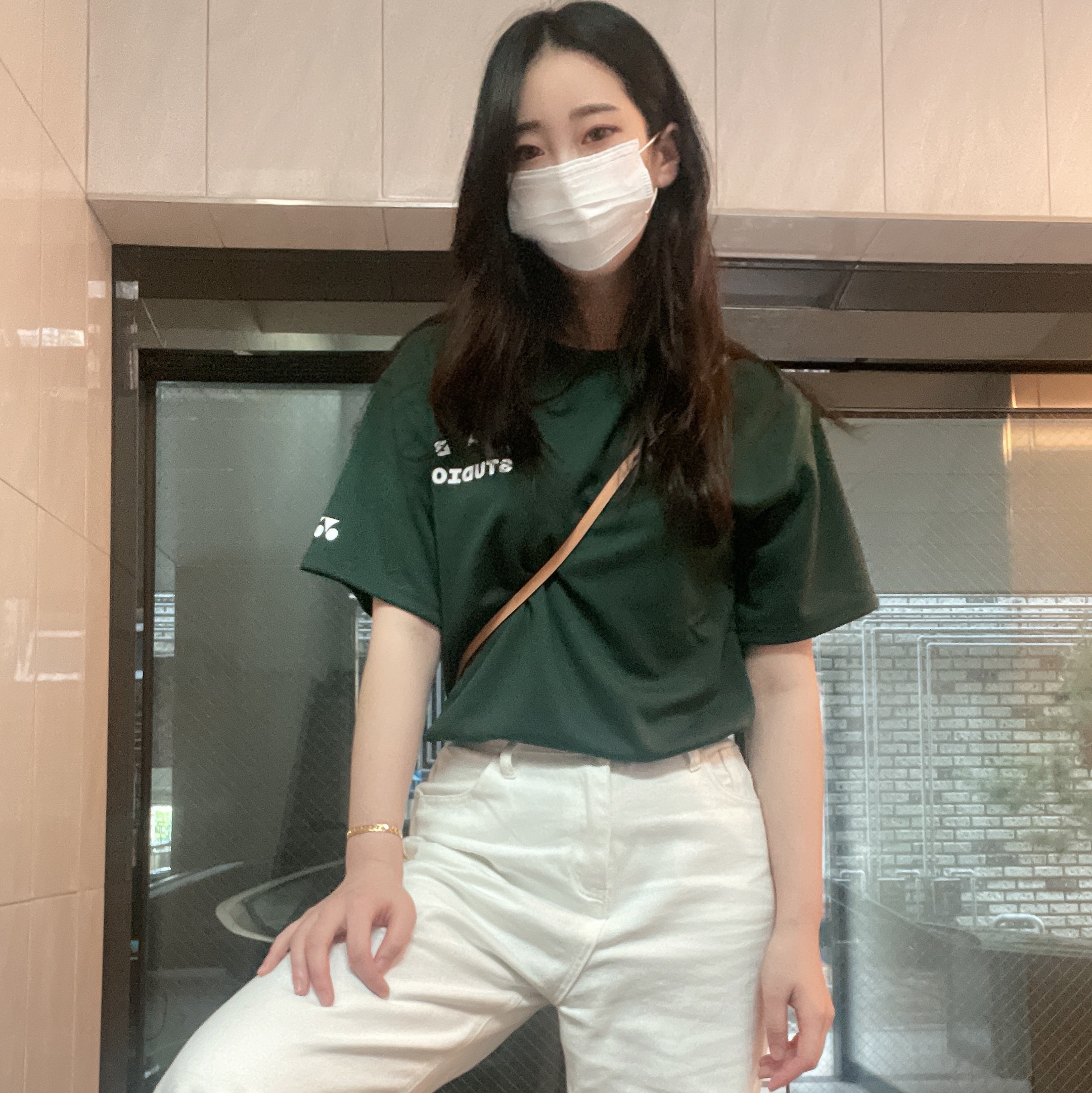 Nike Air Force 1 '07 Low White, IAB Studio x Yonex T-Shirt Green 착용 스타일 - 2