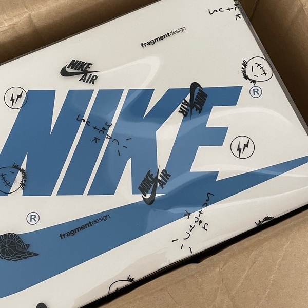 Jordan 1 x Travis Scott x Fragment Retro Low OG SP Military Blue 착용 스타일