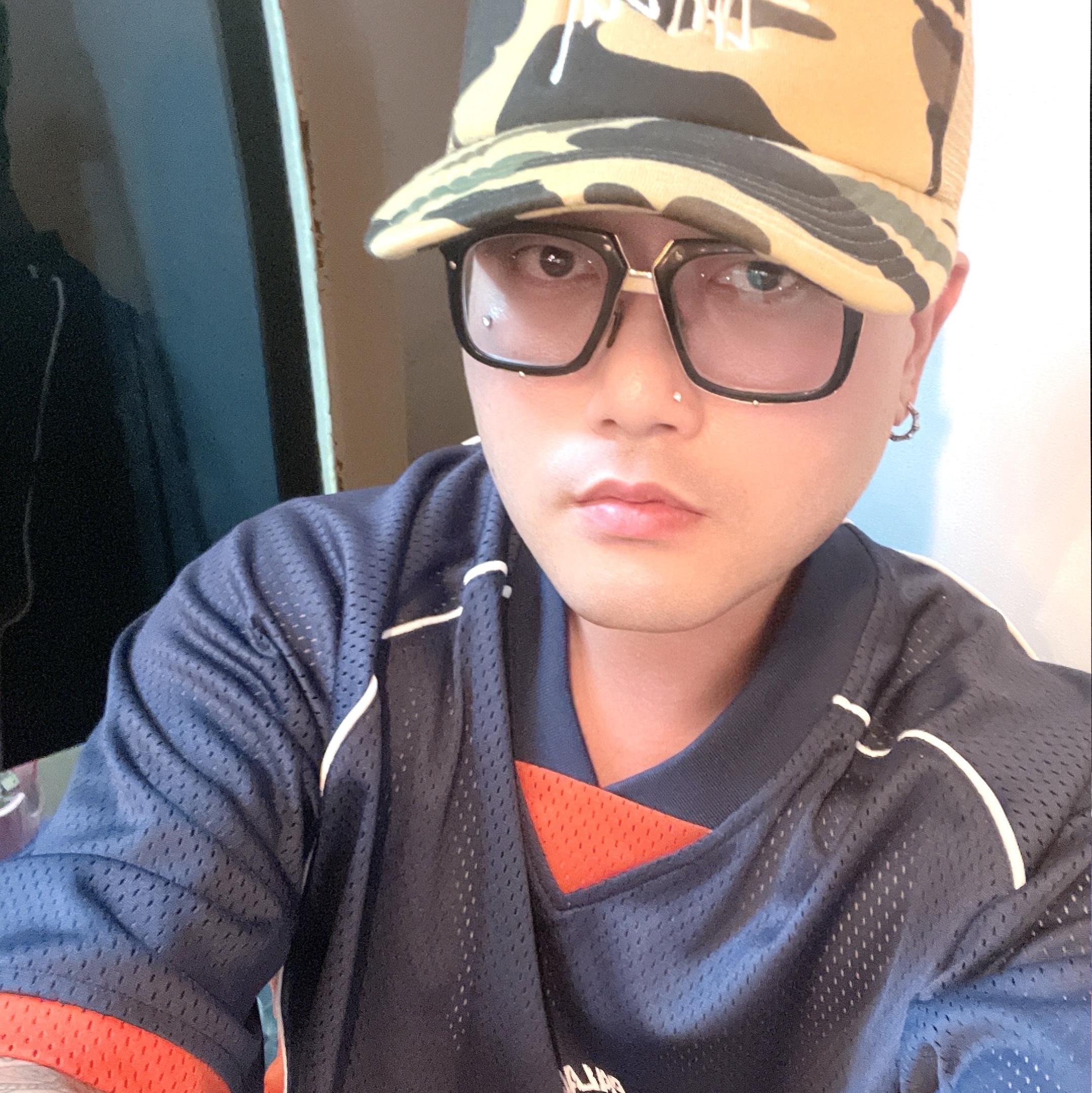 Palace Mesh Football Top Navy - 22SS, Stussy x BAPE Trucker Cap Yellow 착용 스타일