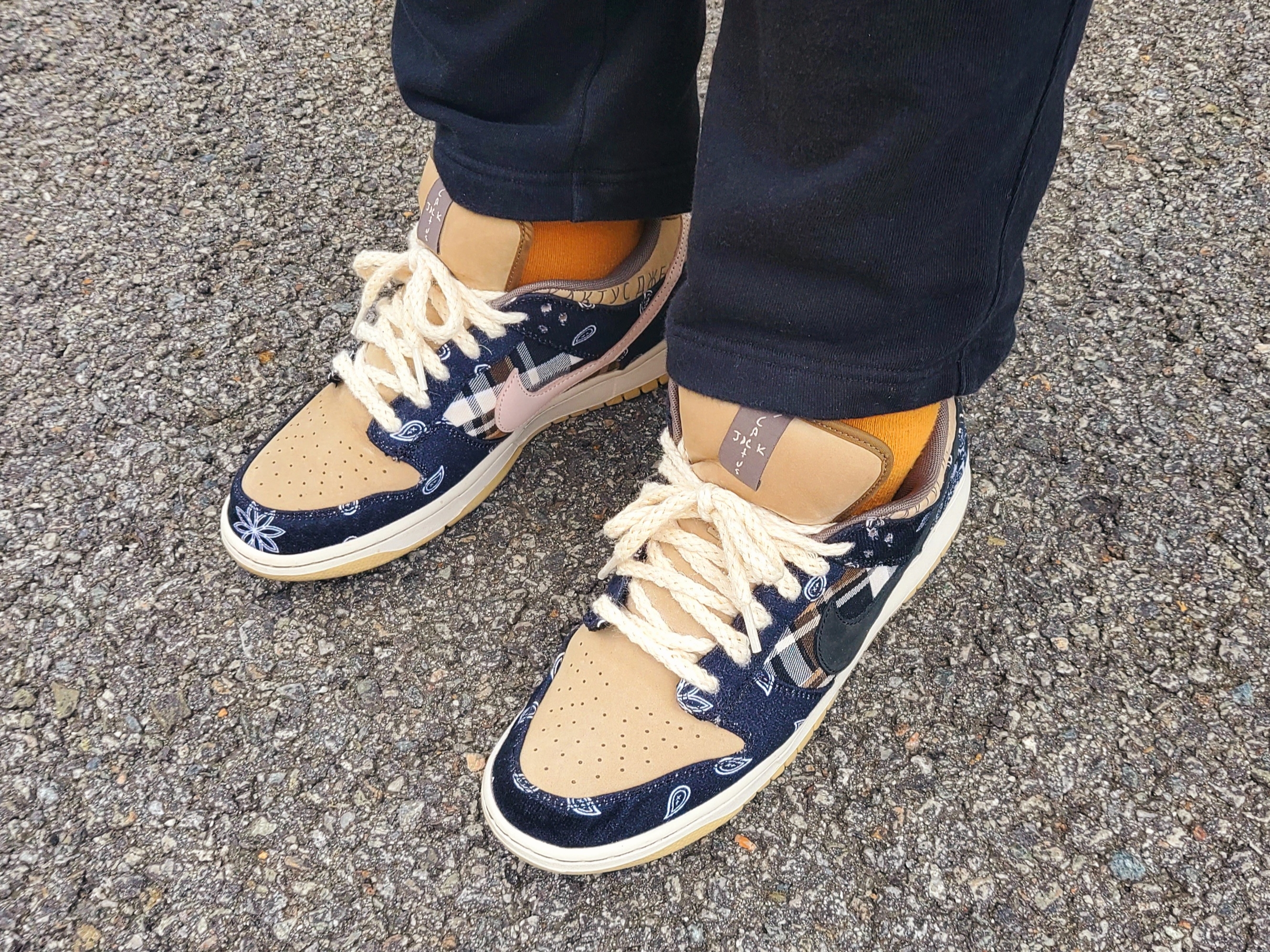 Nike x Travis Scott SB Dunk Low 착용 스타일 - 2