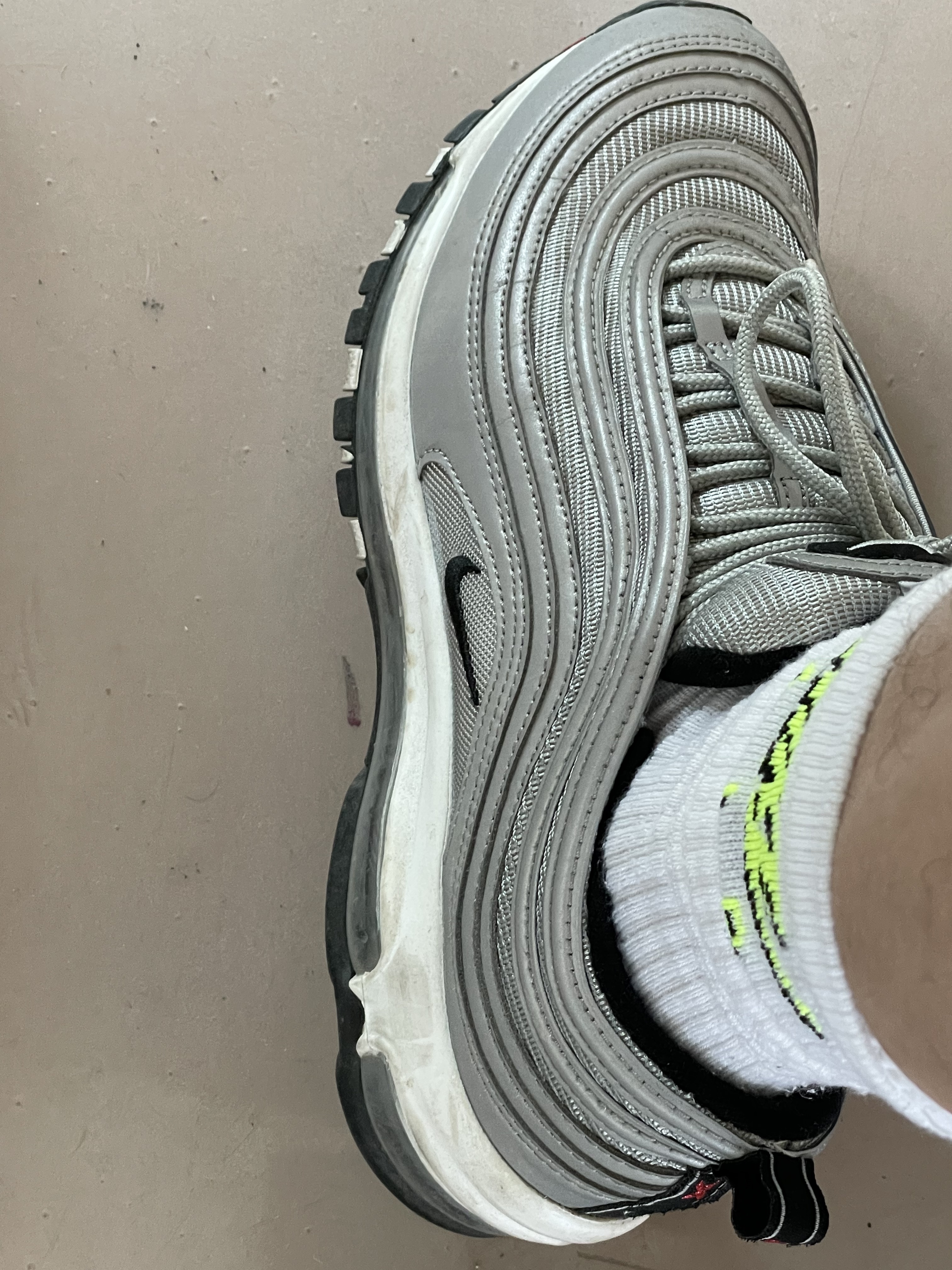Nike Air Max 97 Reflective Silver 착용 스타일 - 1