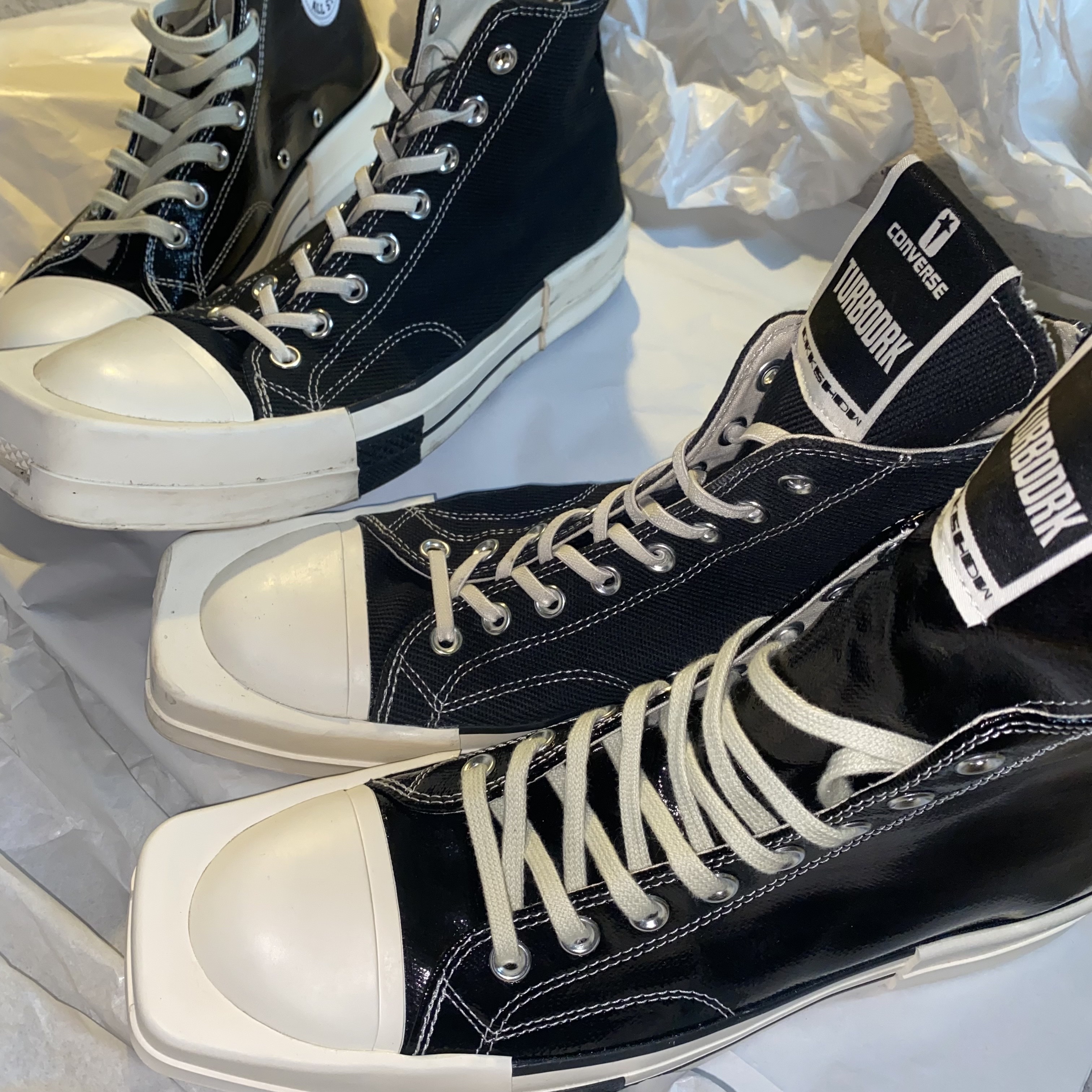Converse x Drkshdw Turbodrk Chuck 70 Hi Black Lacquered Denim, Converse x Drkshdw Turbodrk Chuck 70 Hi Black 착용 스타일 - 2