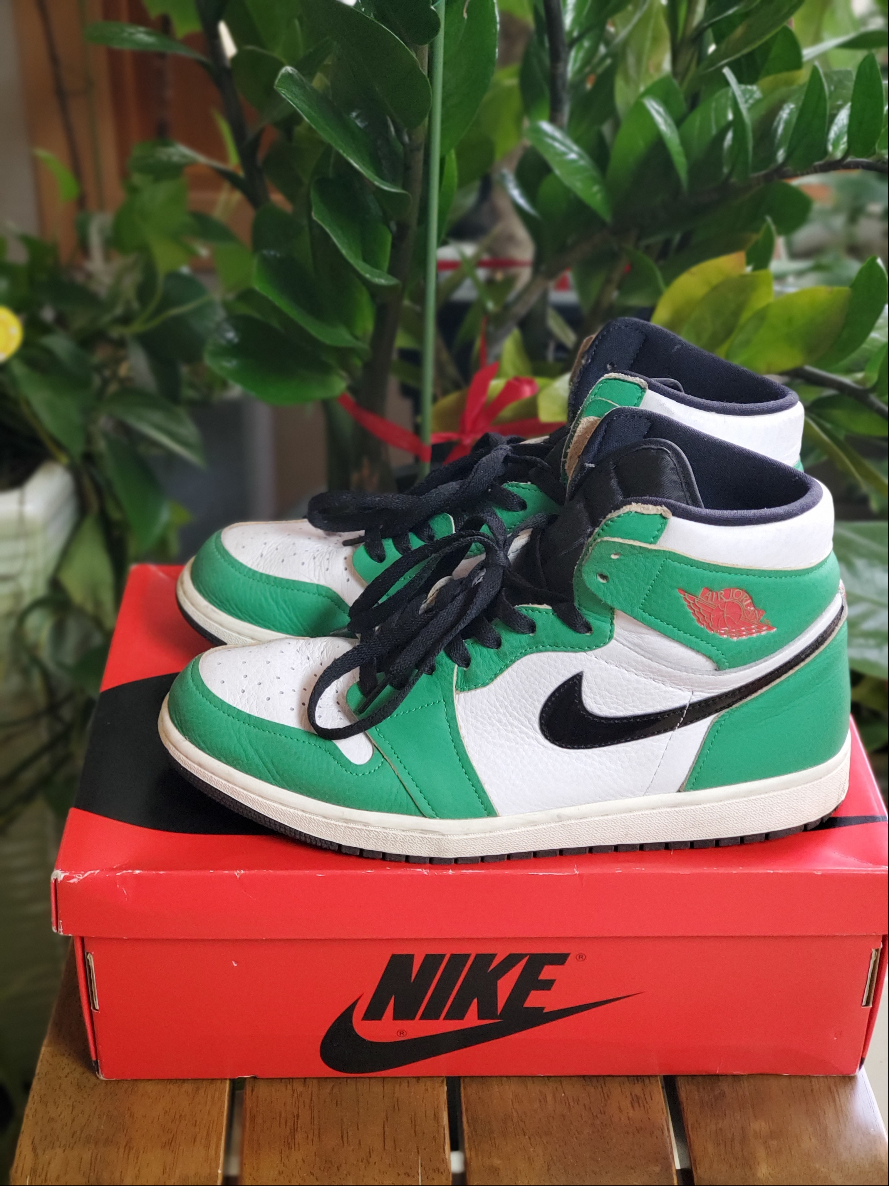 (W) Jordan 1 Retro High OG Lucky Green 착용 스타일 - 3