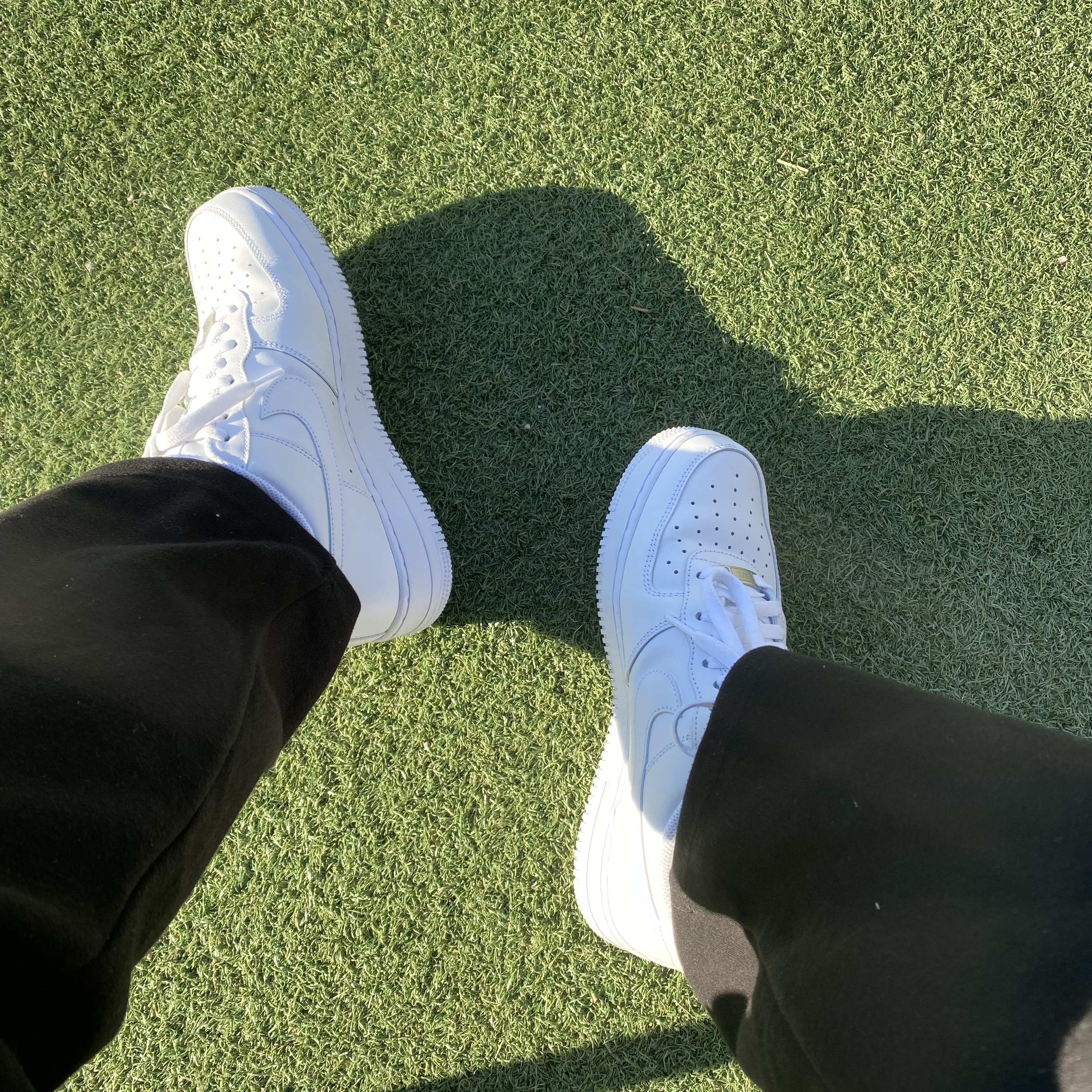 Nike Air Force 1 '07 Low White 착용 스타일