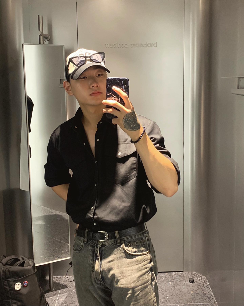 KREAM 프로필 이미지