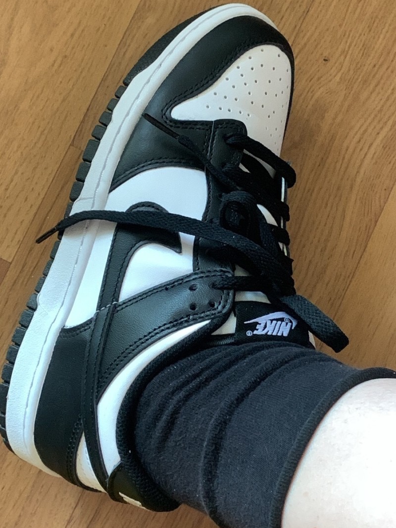 (GS) Nike Dunk Low Black 착용 스타일
