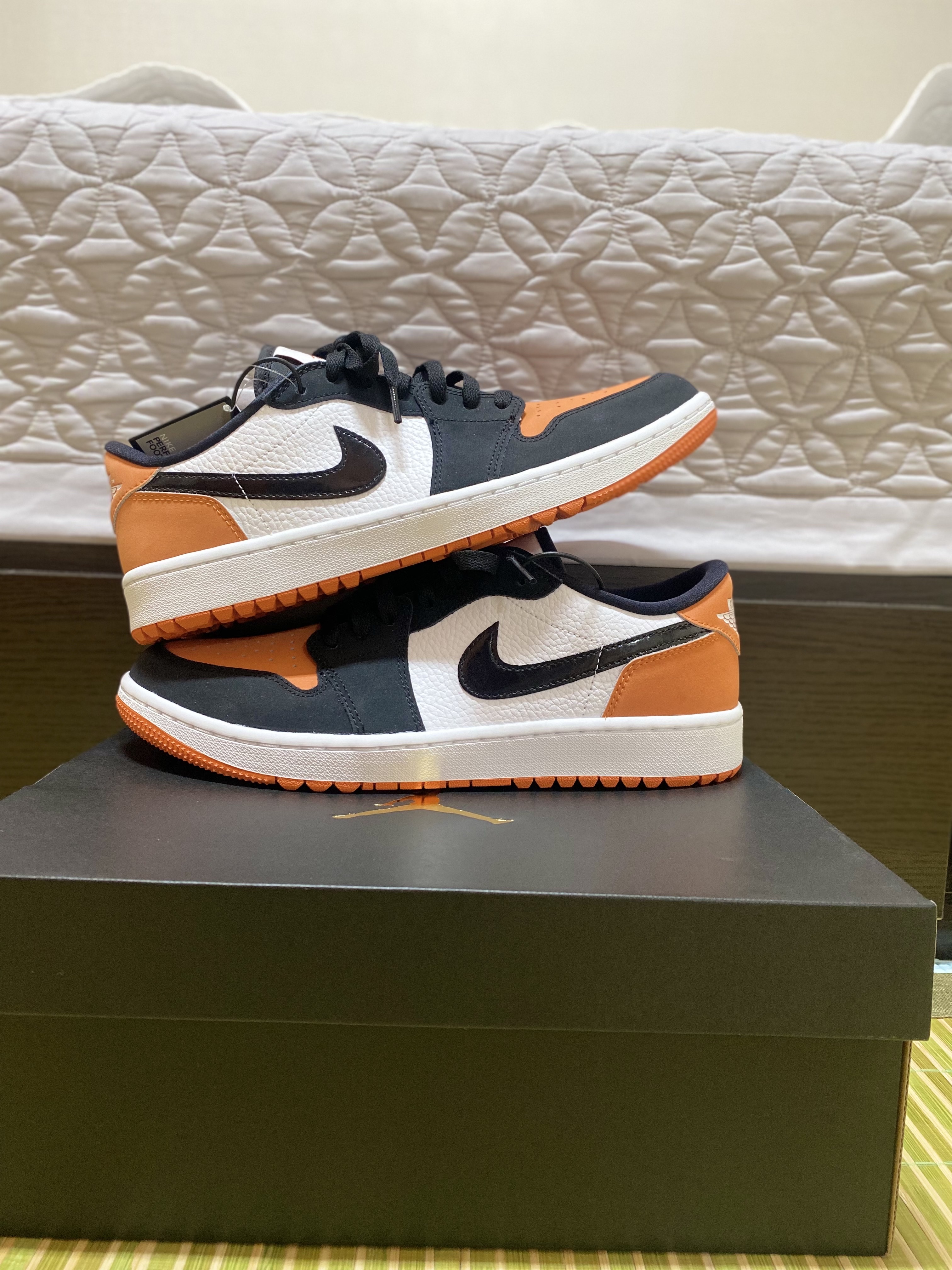 Jordan 1 Low Golf Starfish 착용 스타일 - 3