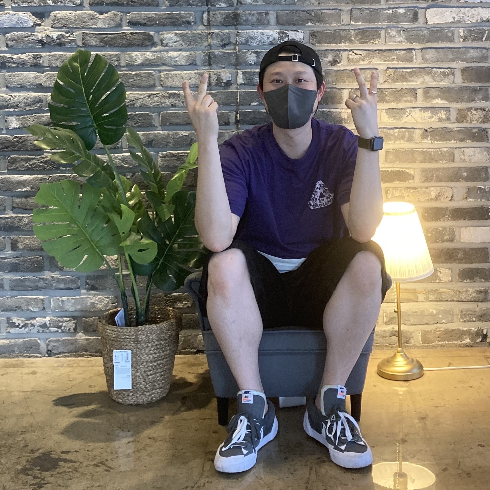 Nike x Sacai Blazer Low Iron Grey, Palace Tri-Heads T-Shirt Purple - 21FW 착용 스타일