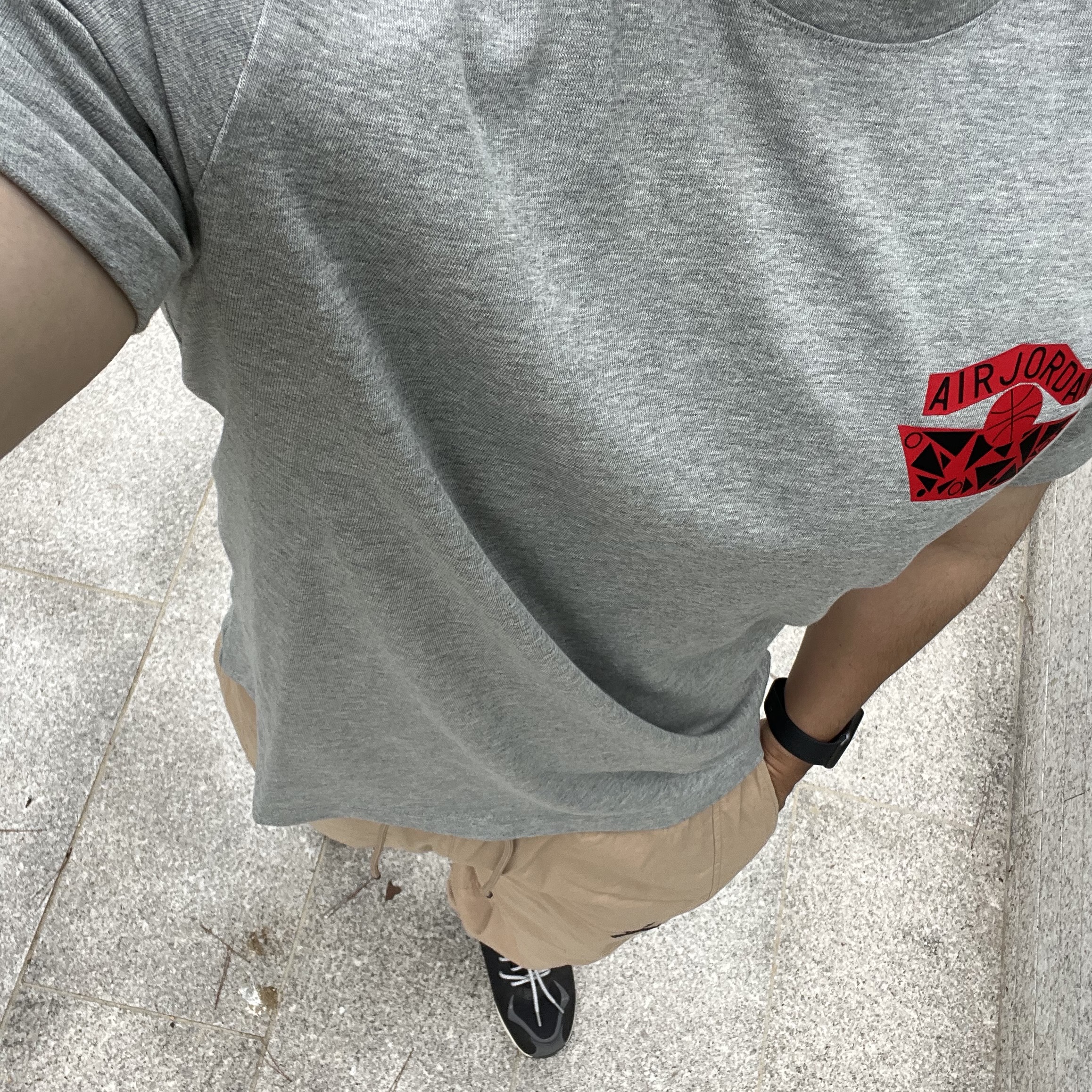 (W) Jordan x Nina Chanel Abney SRT T-Shirt Grey - Asia, Nike x Fear of God Air Skylon 2 Black Sail 착용 스타일 - 2