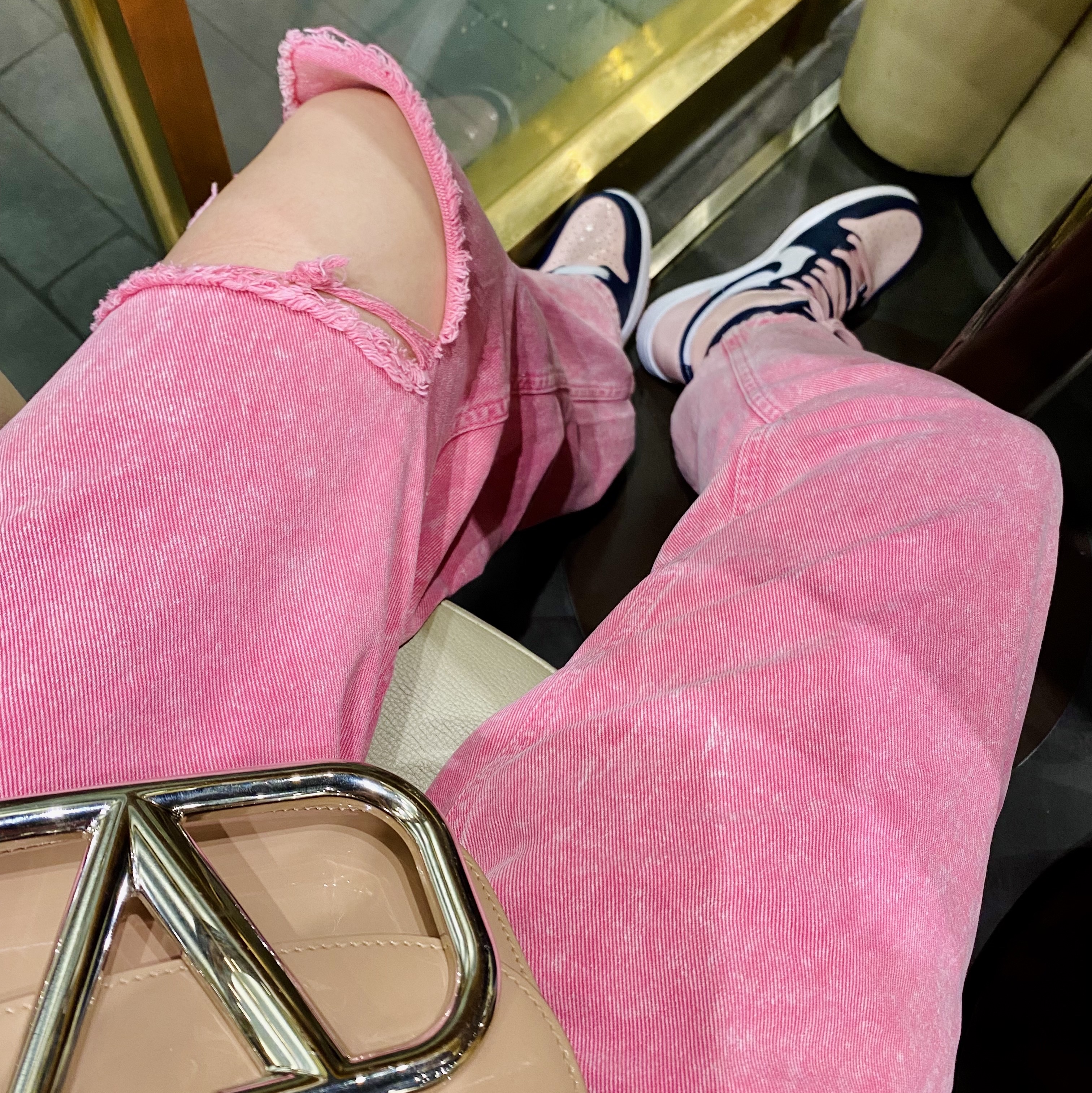 (W) Jordan 1 Retro High OG Atmosphere 착용 스타일