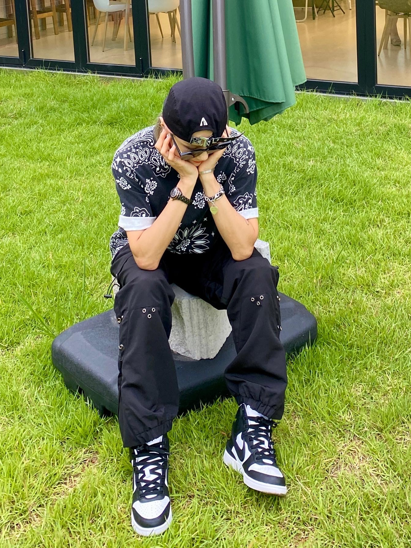 Nike x Ambush Dunk High Black, Supreme Small Box T-Shirt Black Bandana - 21SS 착용 스타일 - 4