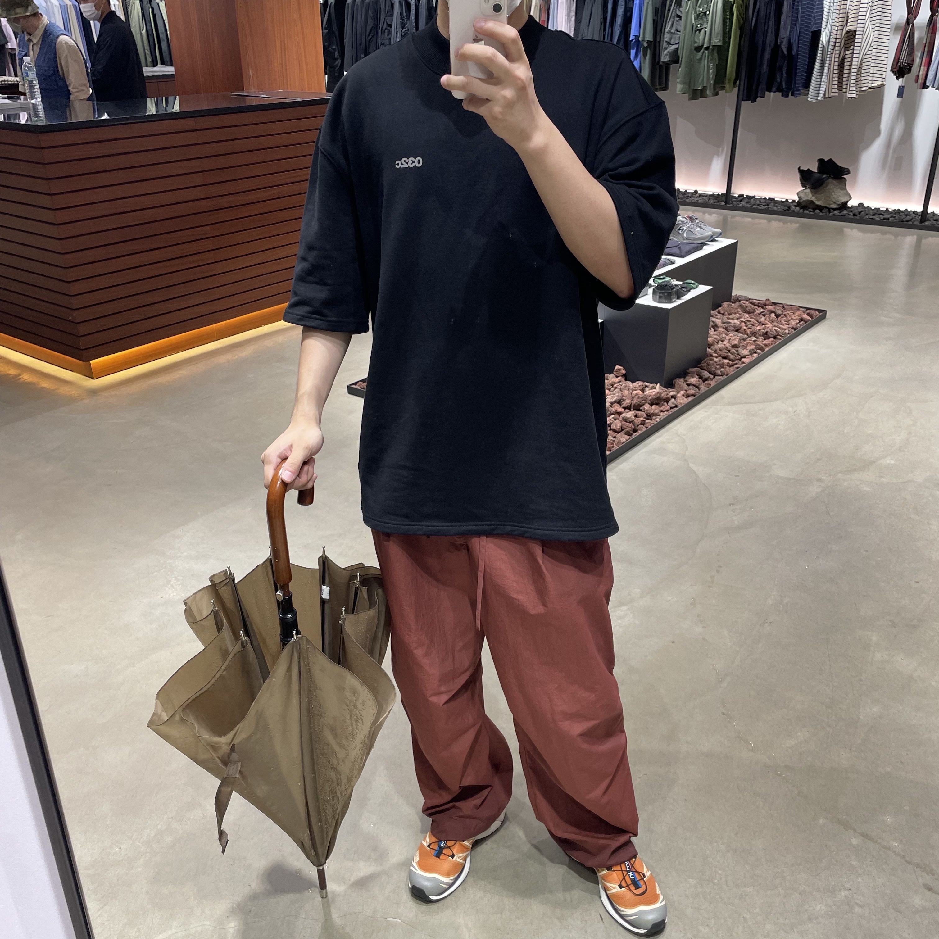 Salomon XT-6 Apricot Buff 착용 스타일 - 2