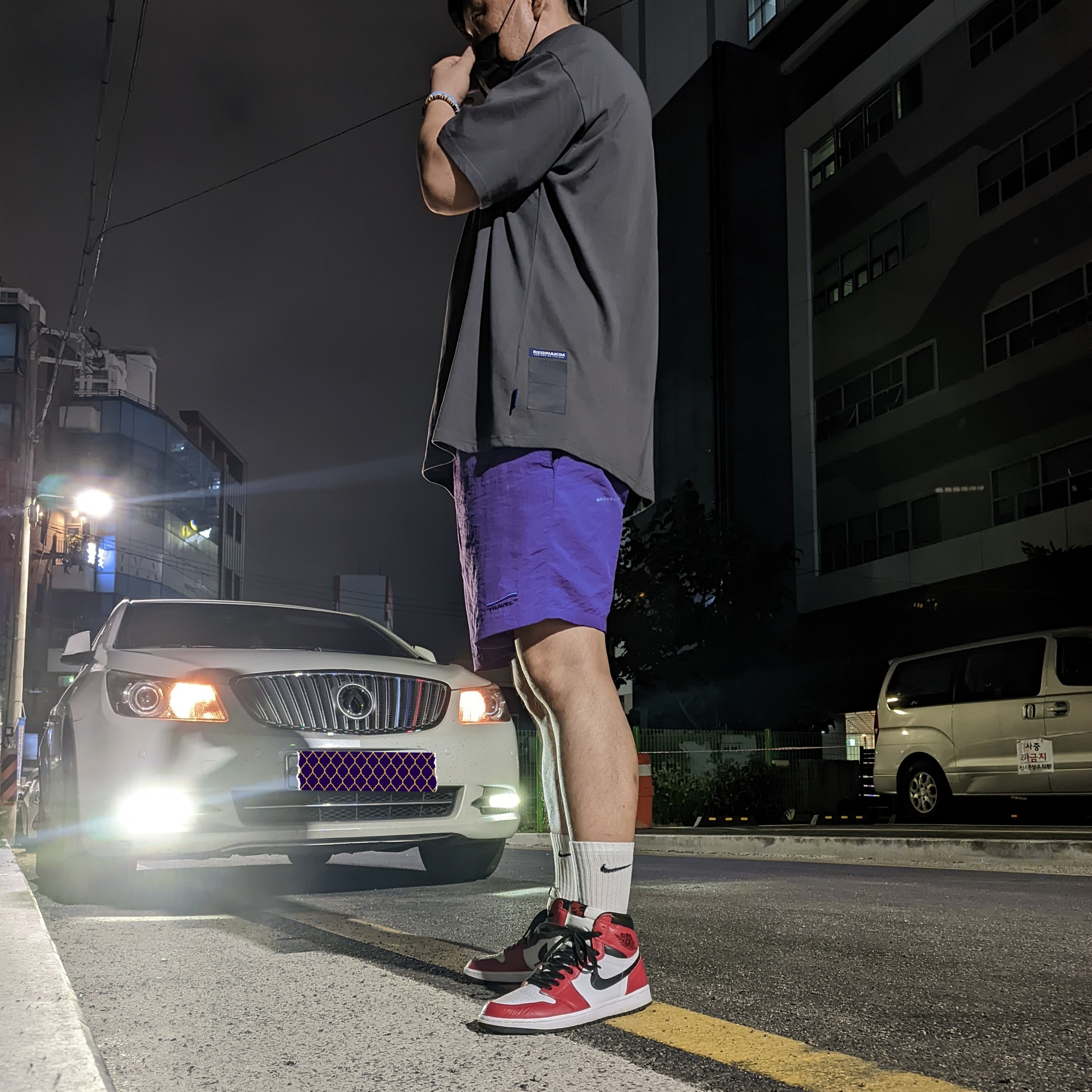 Jordan 1 Retro High OG Light Fusion Red 착용 스타일