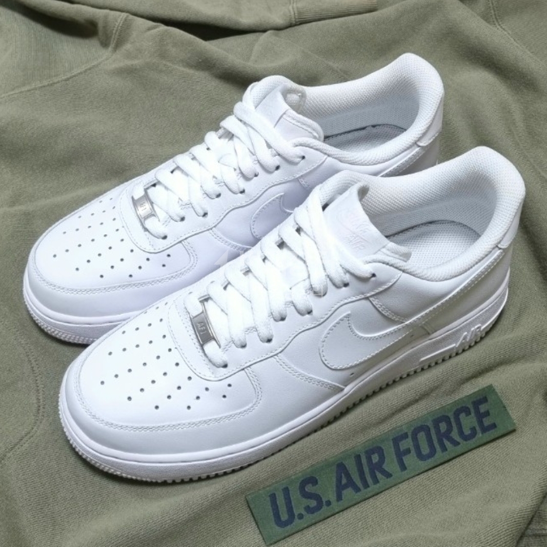 Nike Air Force 1 '07 Low White 착용 스타일