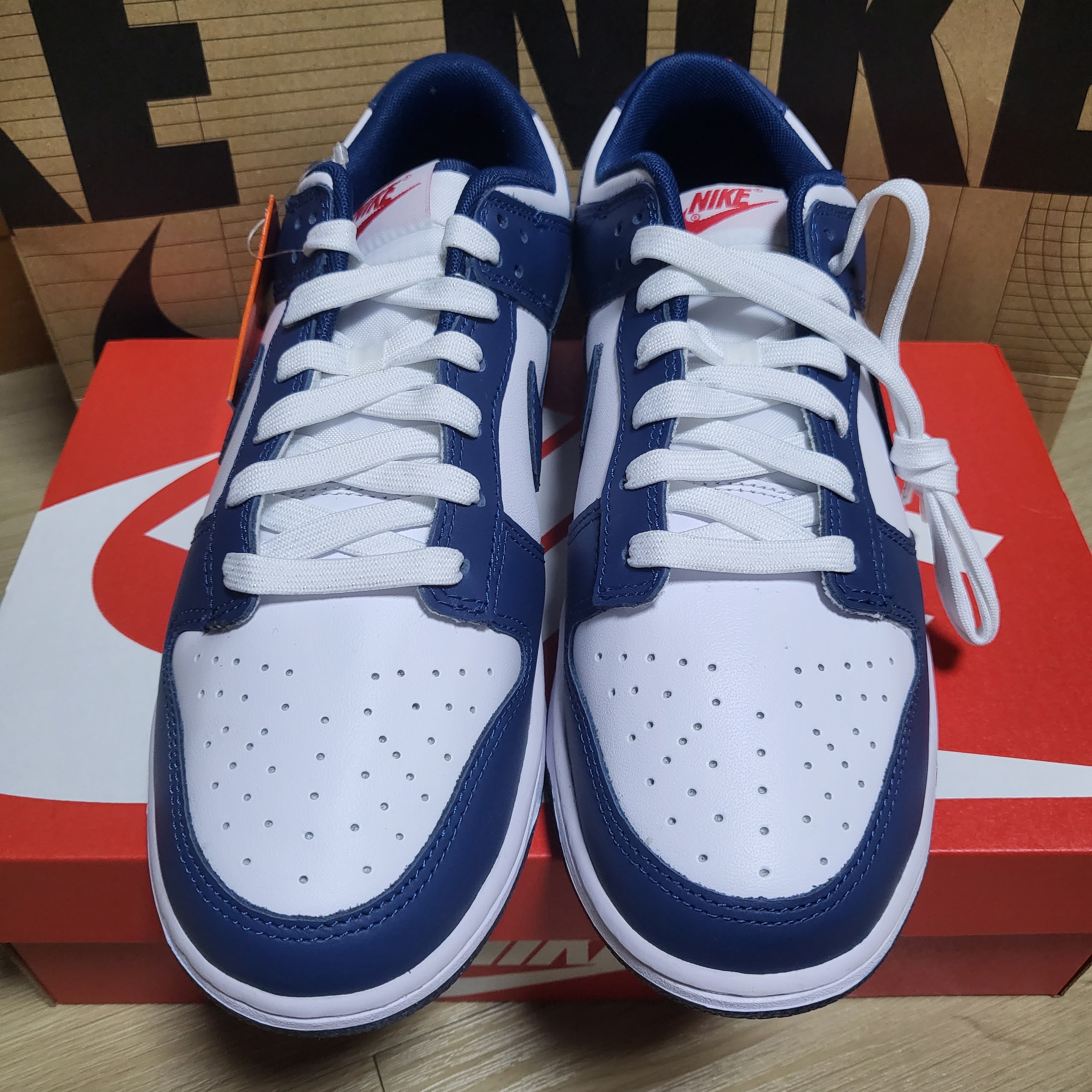 Nike Dunk Low Retro Valerian Blue 착용 스타일 - 2
