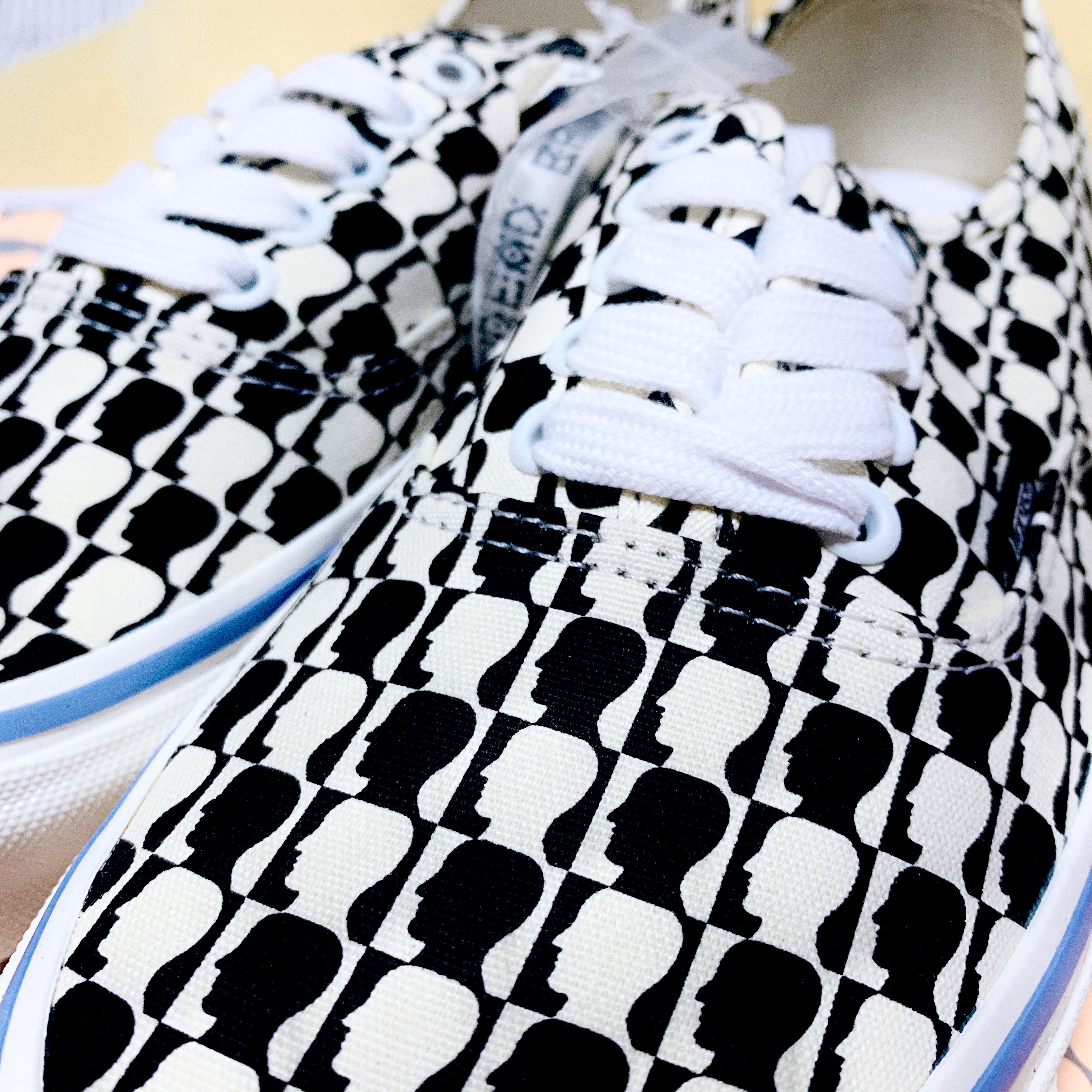 Vans Vault x Brain Dead OG Slip-On LX Black White, Vans Vault x Brain Dead OG Authentic LX Black White 착용 스타일 - 3