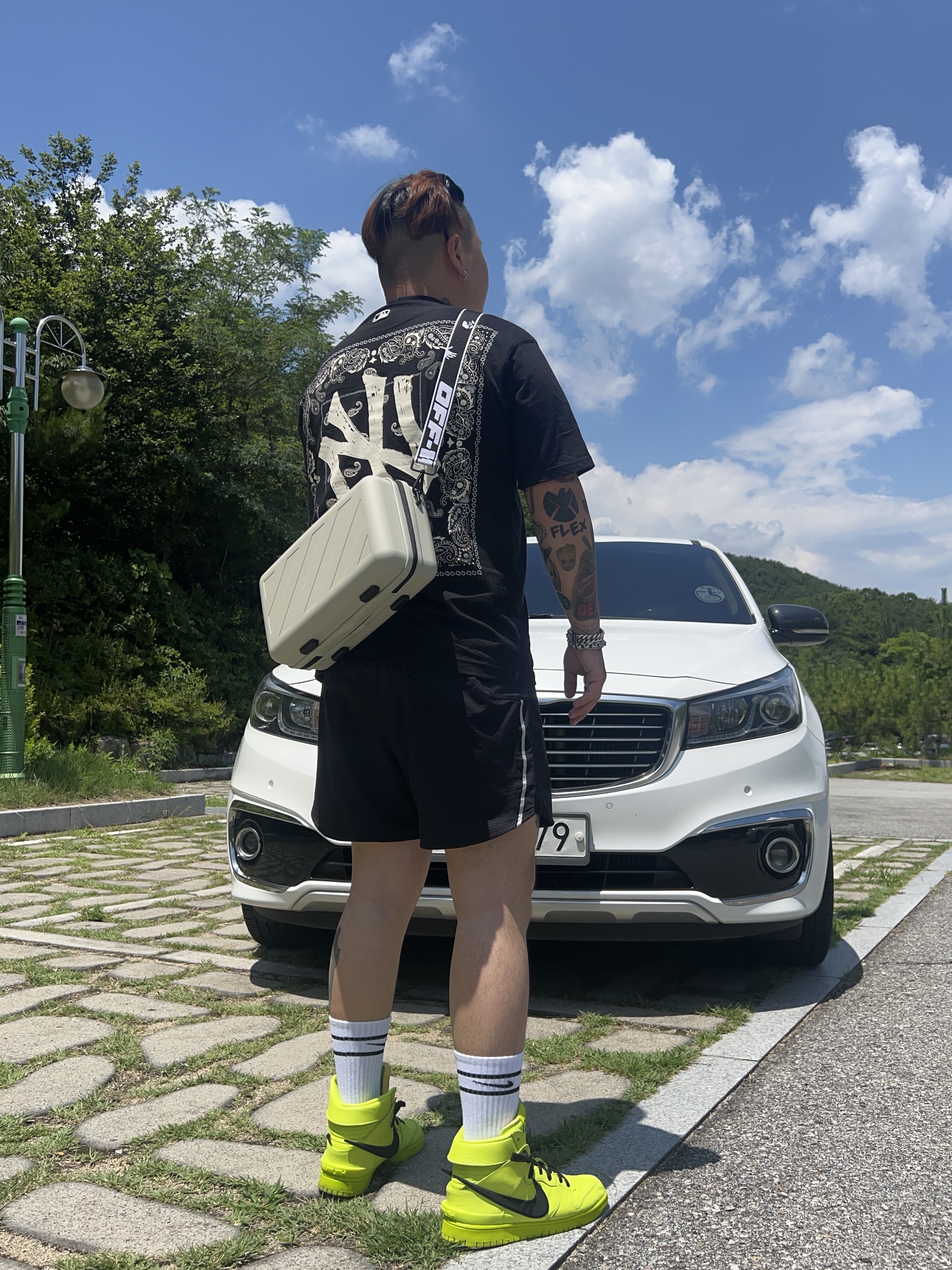 Nike x Ambush Dunk High Flash Lime, Off-White x Amore Pacific Protection Box (Without Cosmetics) 착용 스타일