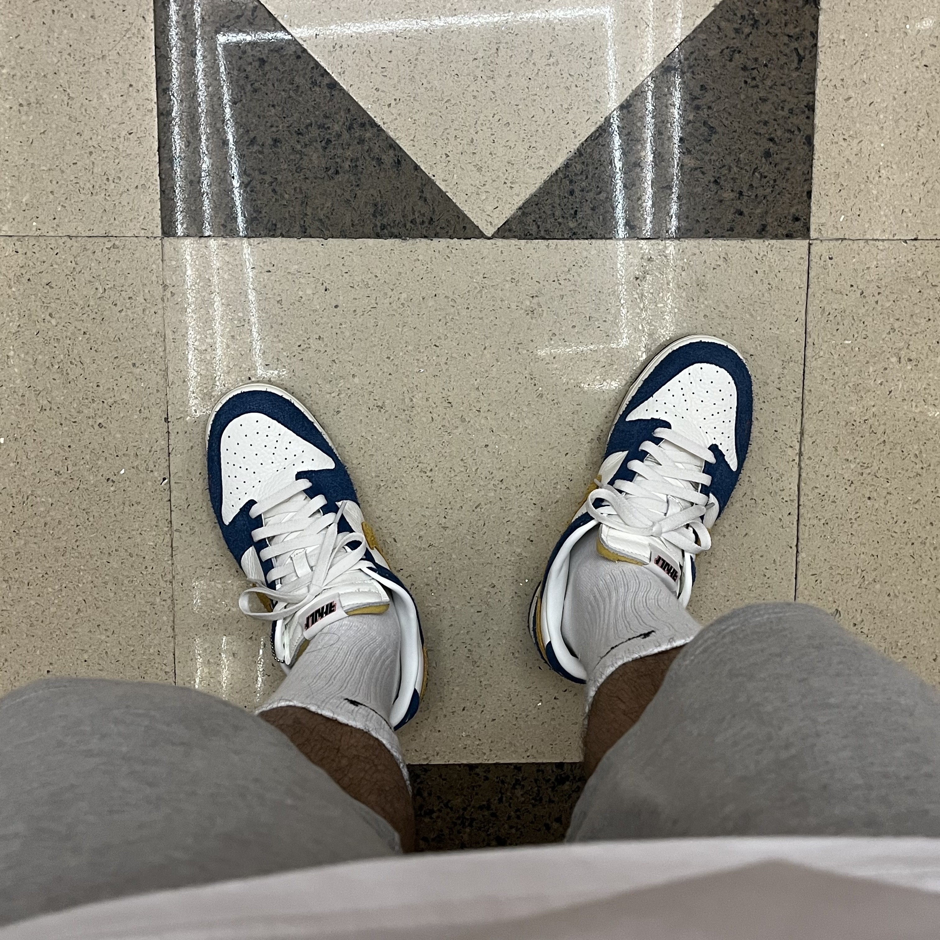 Nike x Kasina Dunk Low 80's Bus 착용 스타일 - 1