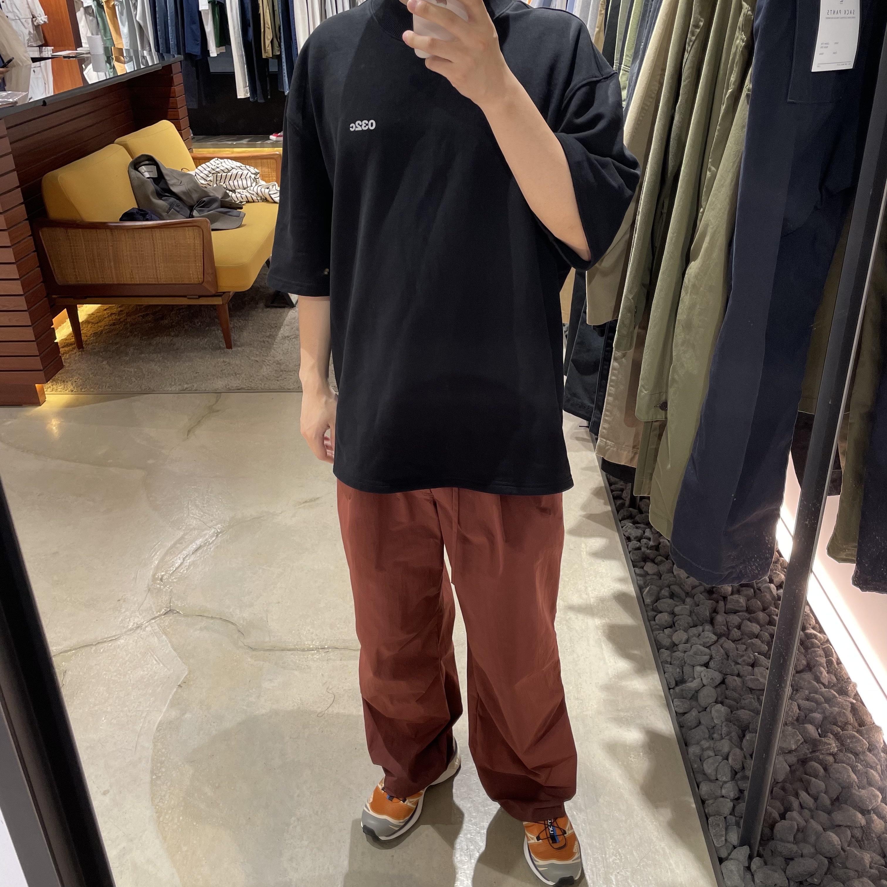 Salomon XT-6 Apricot Buff 착용 스타일 - 1