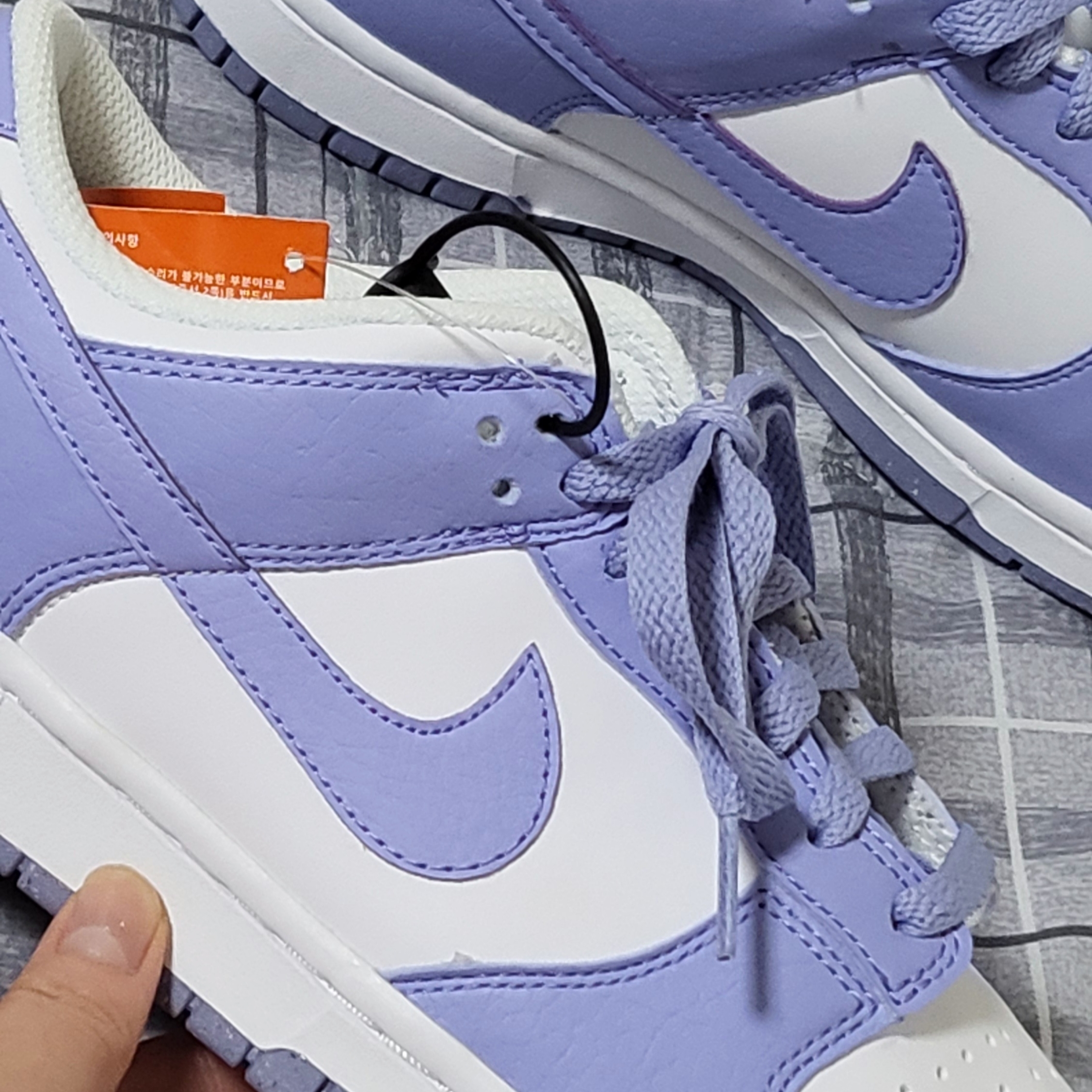 (W) Nike Dunk Low Next Nature Lilac 착용 스타일 - 2