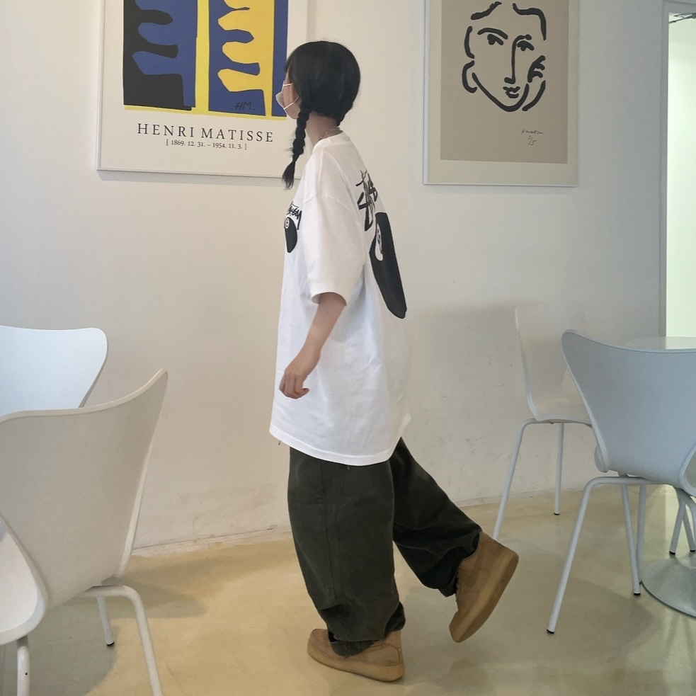 Nike Air Force 1 '07 WB Flax, Stussy 8 Ball T-Shirt White - 22SS 착용 스타일 - 1