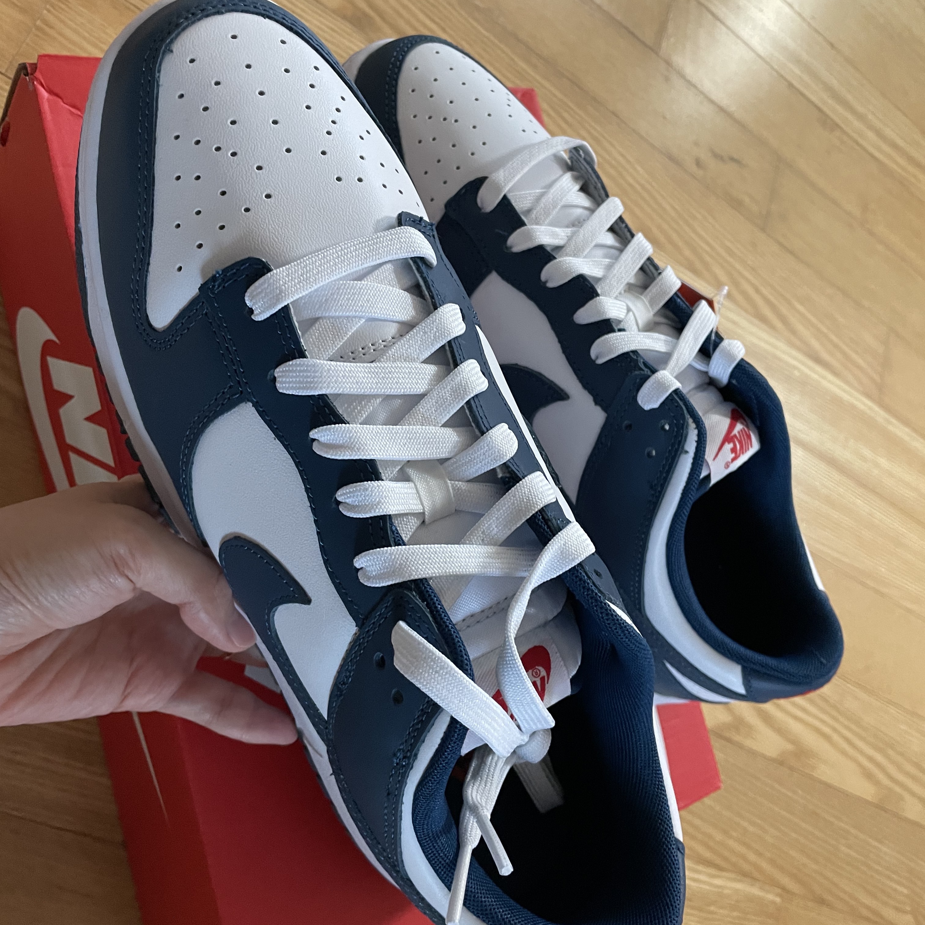 Nike Dunk Low Retro Valerian Blue 착용 스타일 - 2