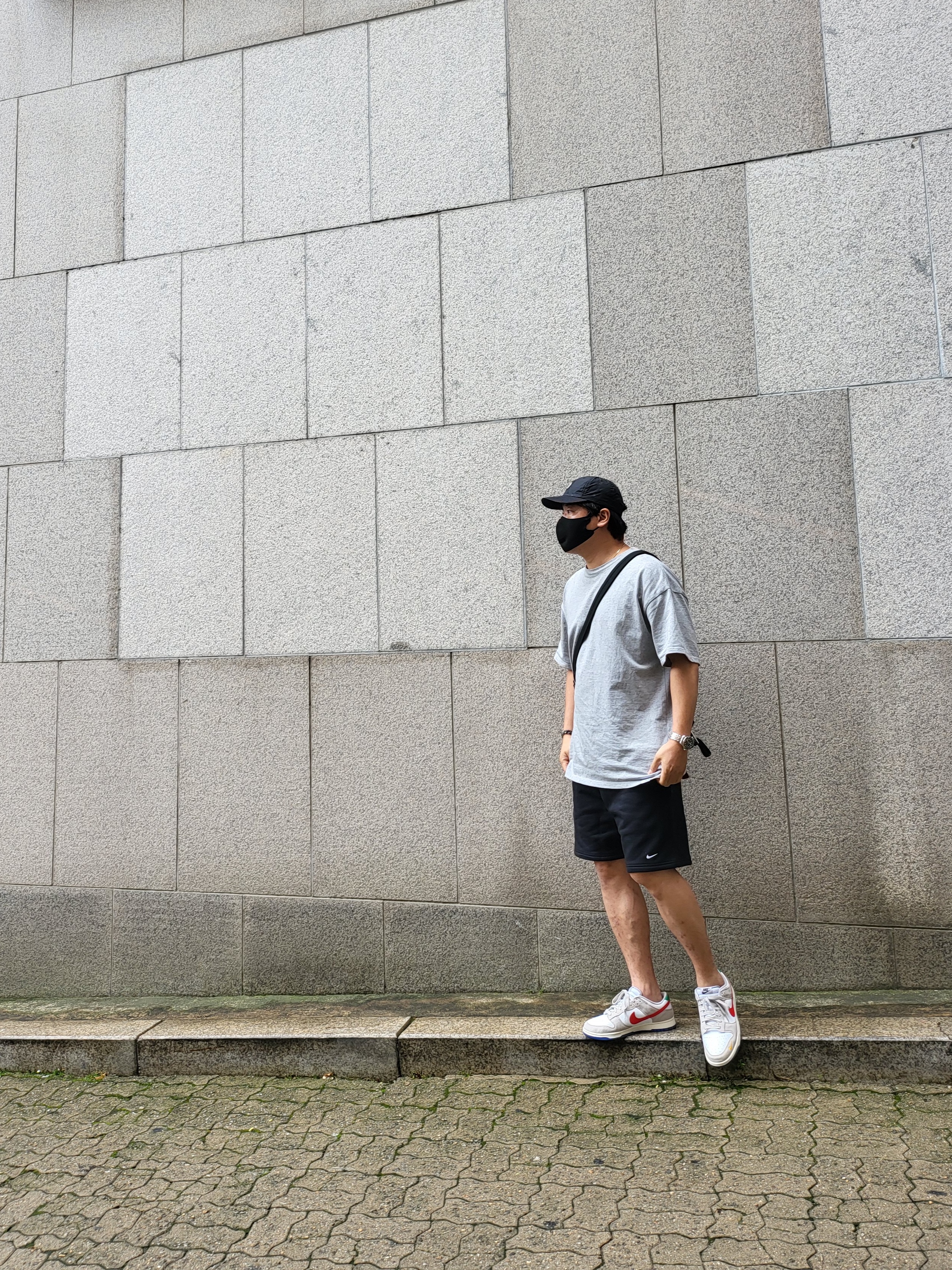 Nike Dunk Low Light Iron Ore, Nike NRG Solo Swoosh Fleece Shorts Black - Asia 착용 스타일 - 2