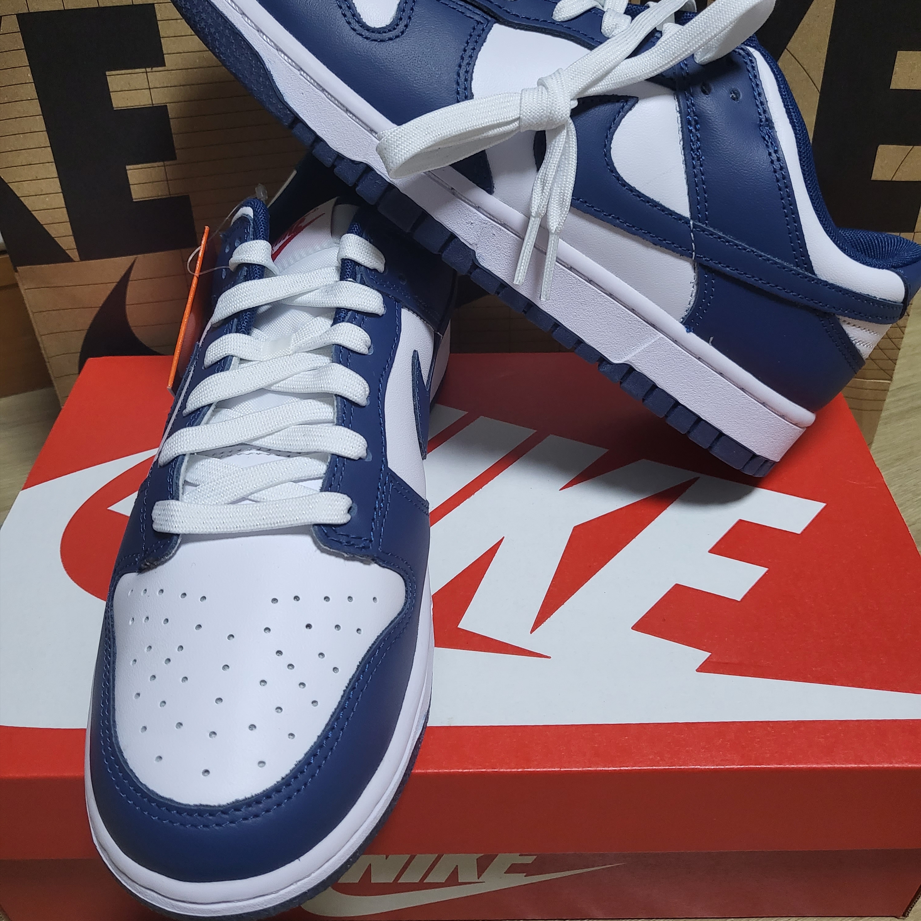 Nike Dunk Low Retro Valerian Blue 착용 스타일 - 3
