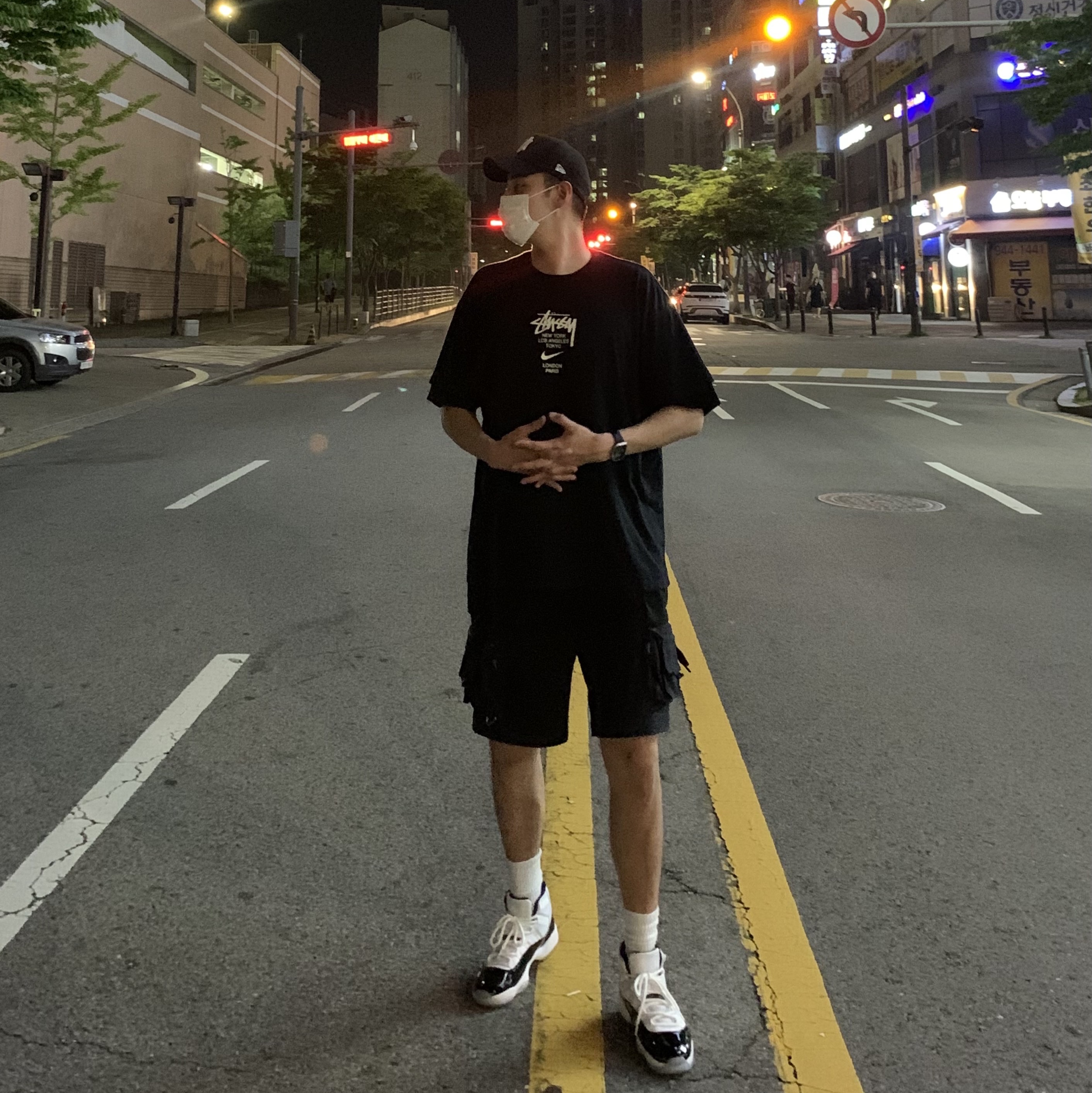 Jordan 11 Retro Concord 2018, Nike ACG Cargo Shorts Black - Asia 착용 스타일