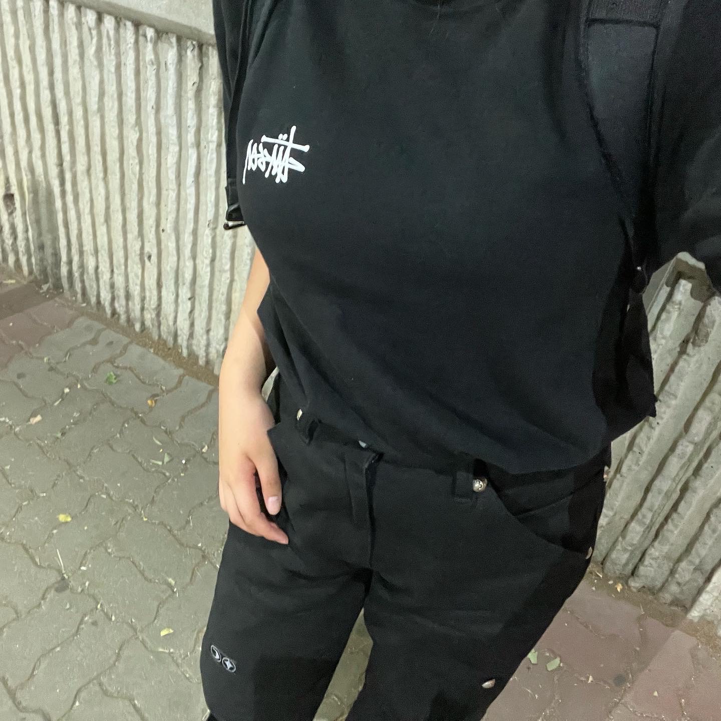 Stussy Basic Stussy T-Shirt Black 2022 착용 스타일