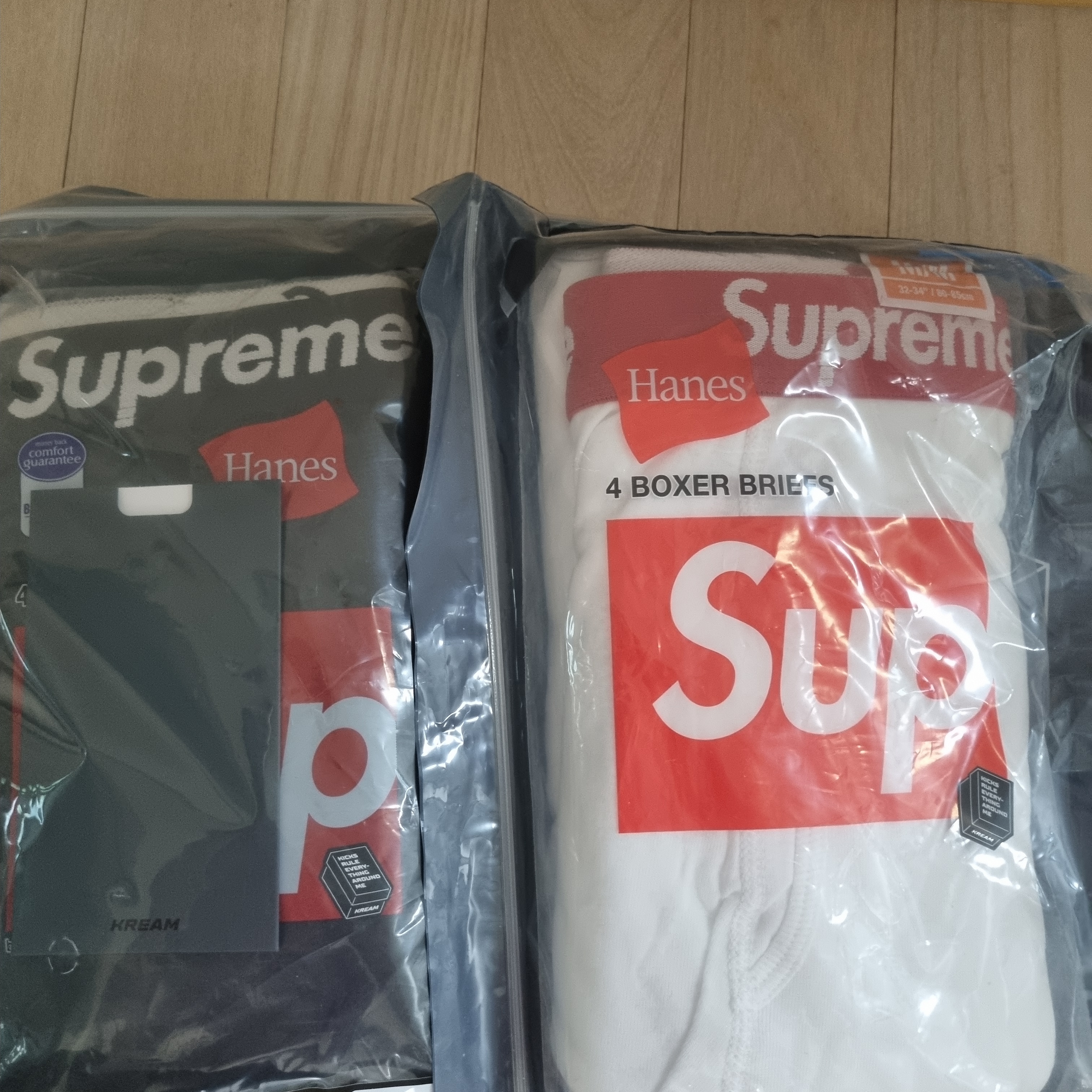 Supreme x The North Face Summit Series Rescue Mountain Pro Jacket Black - 22SS, AMI de Coeur Oversize Sweater Pale Pink - 22SS 착용 스타일 - 3