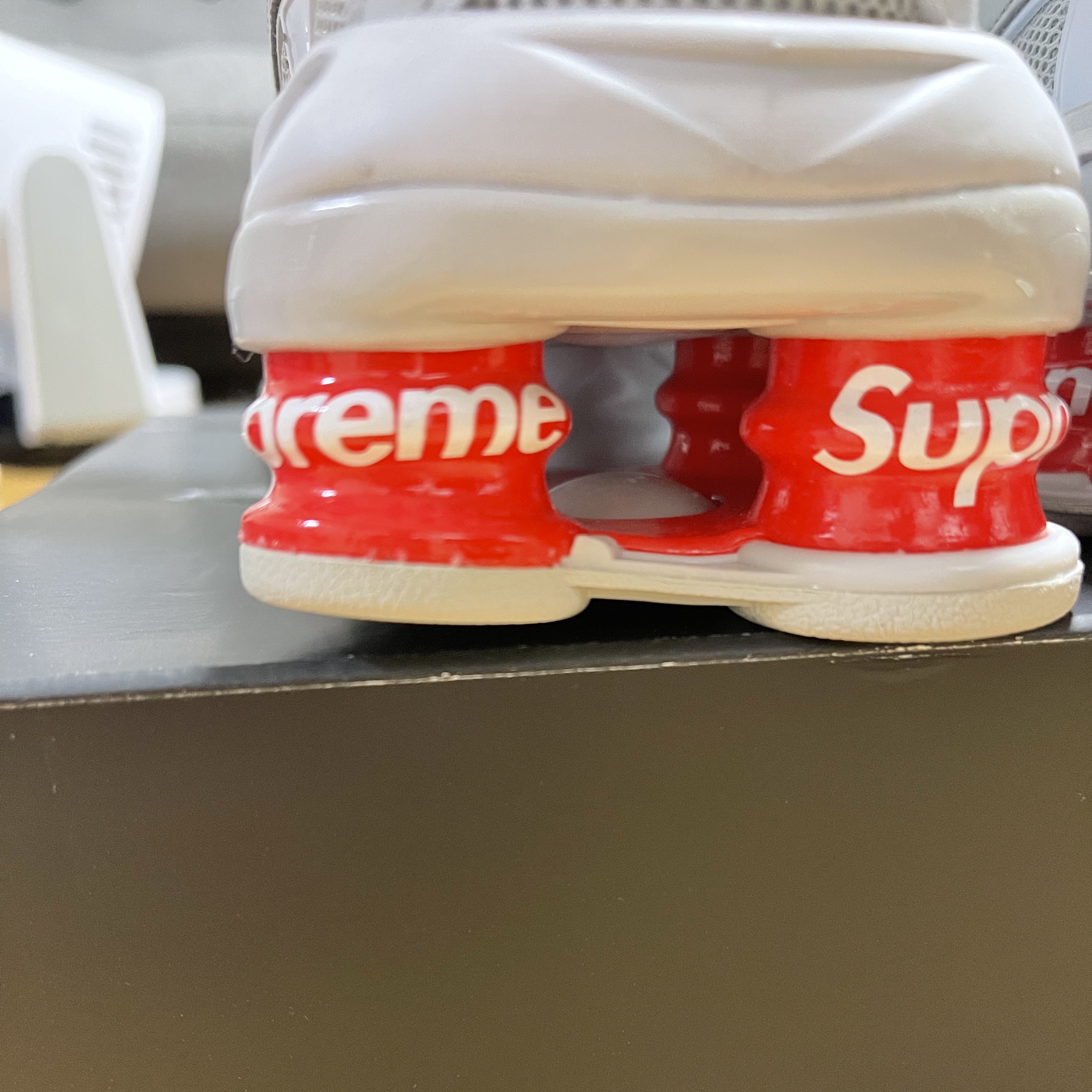 Nike x Supreme Shox Ride 2 SP White 착용 스타일 - 4