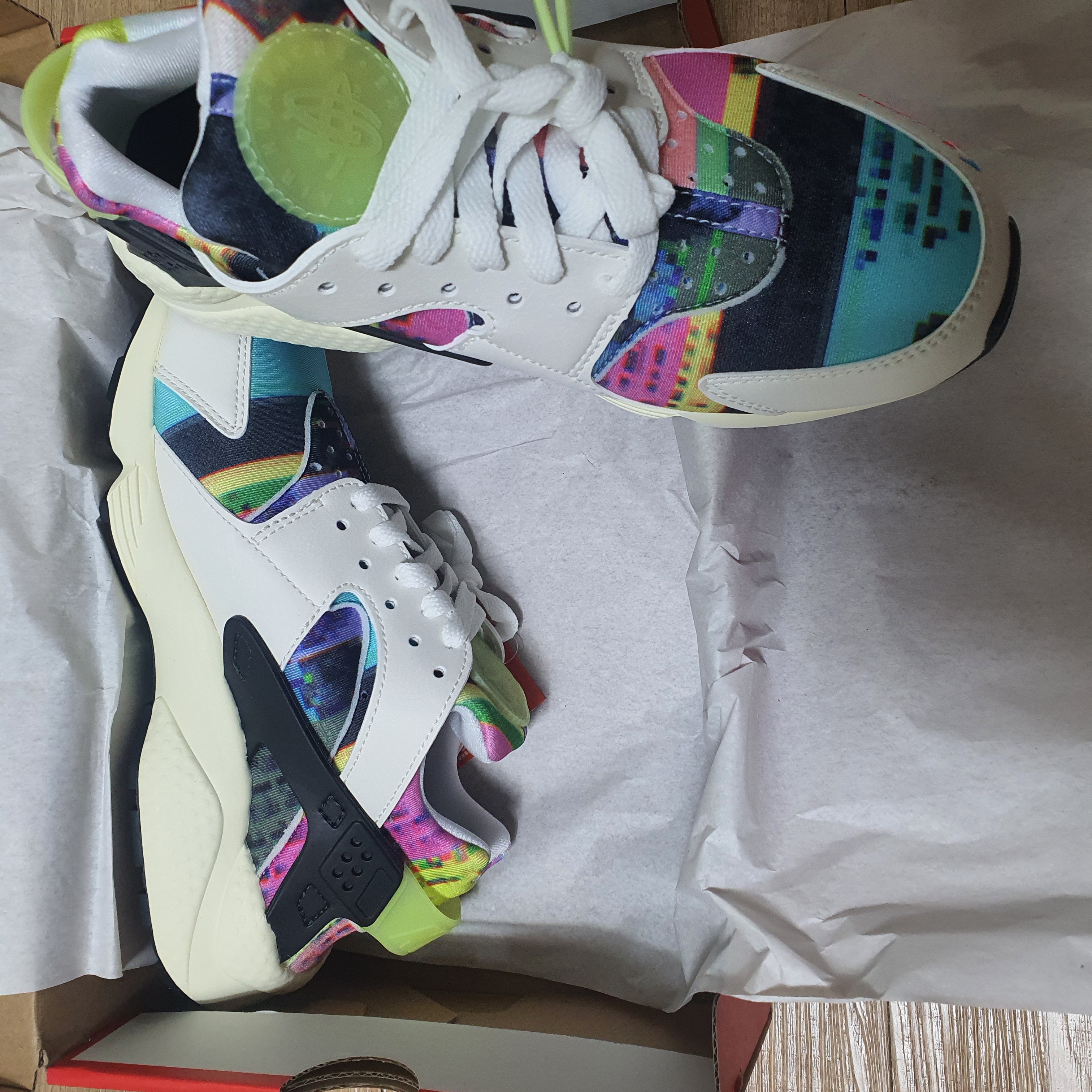 (W) Nike Air Huarache SE Game 착용 스타일 - 2