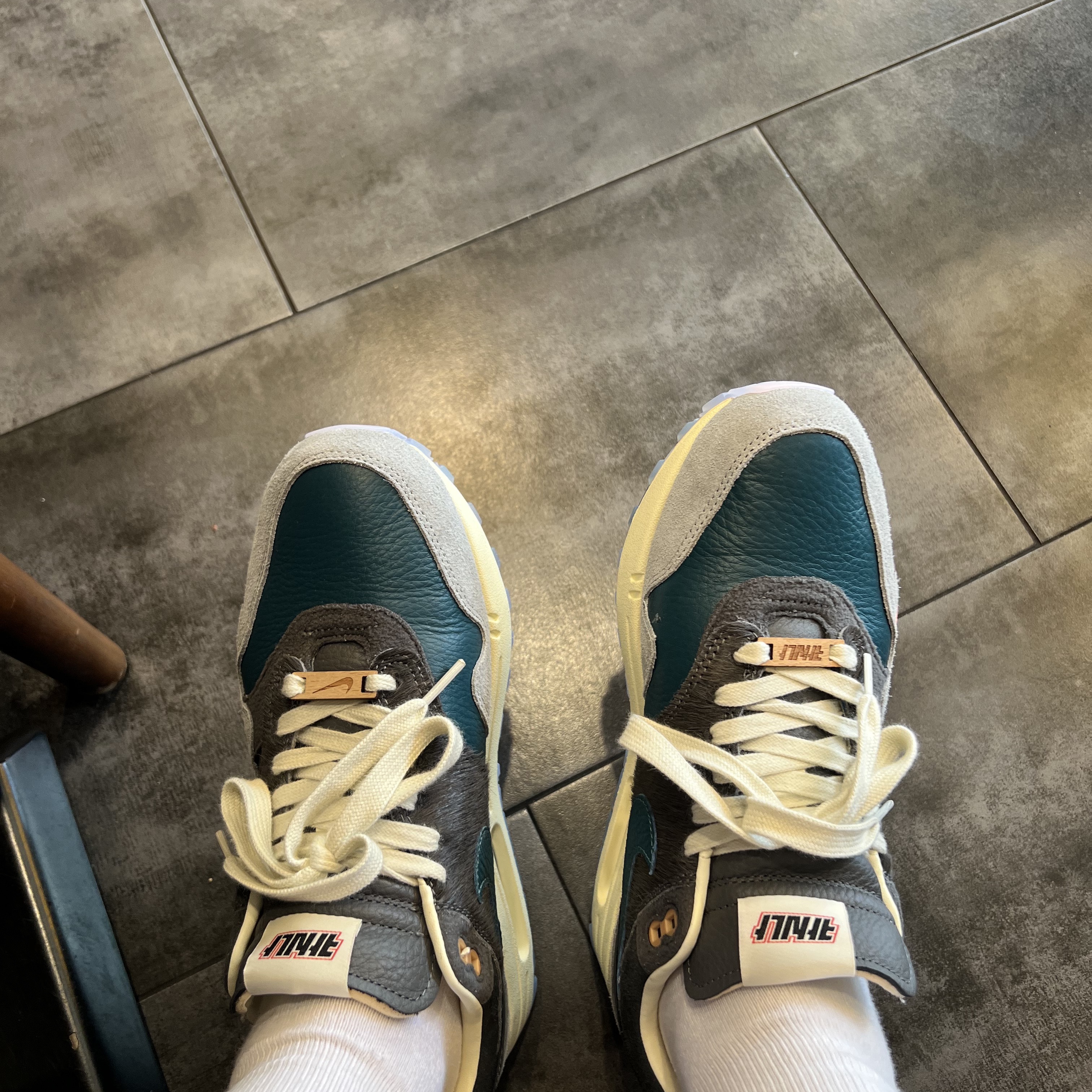 Nike x Kasina Air Max 1 SP Won-Ang Particle Grey 착용 스타일 - 1