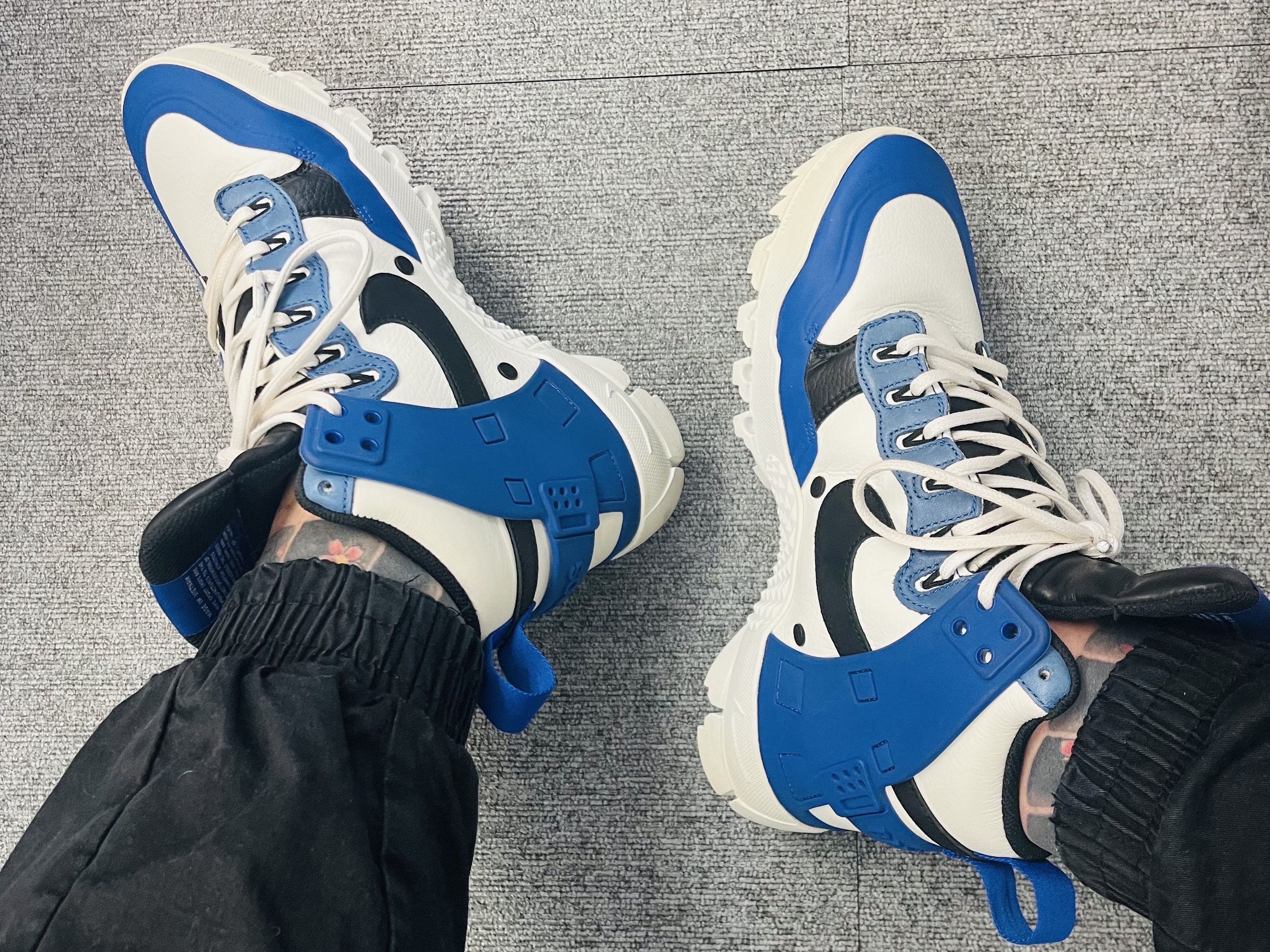 Nike x Undercover SFB Jungle Dunk White 착용 스타일
