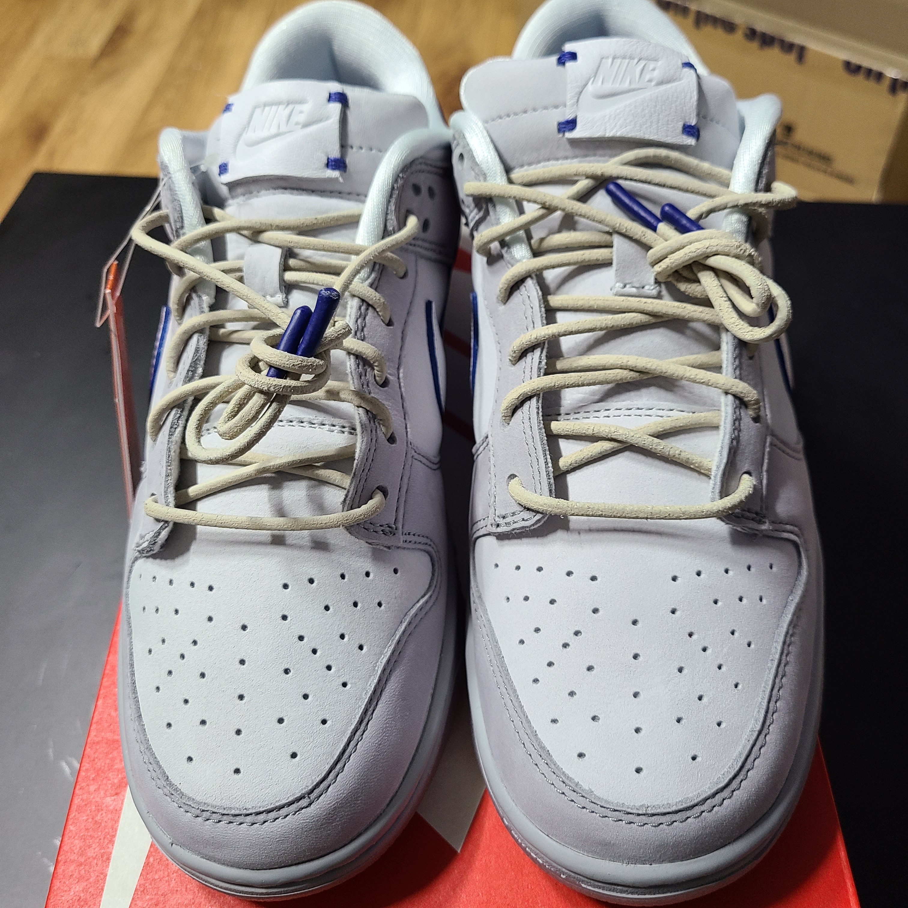 Nike Dunk Low Wolf Grey and Pure Platinum 착용 스타일 - 2