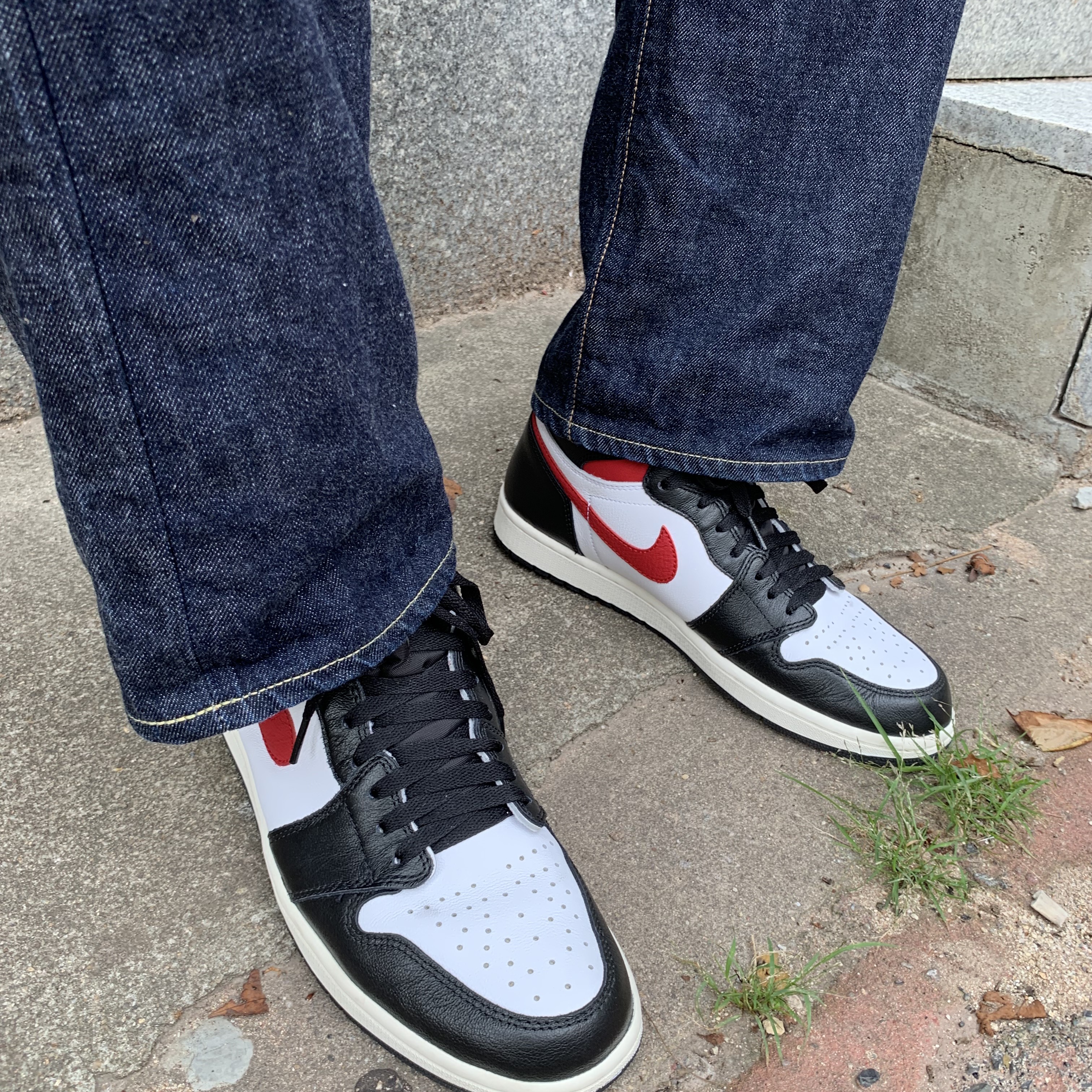 Jordan 1 Retro High OG Gym Red 착용 스타일 - 1