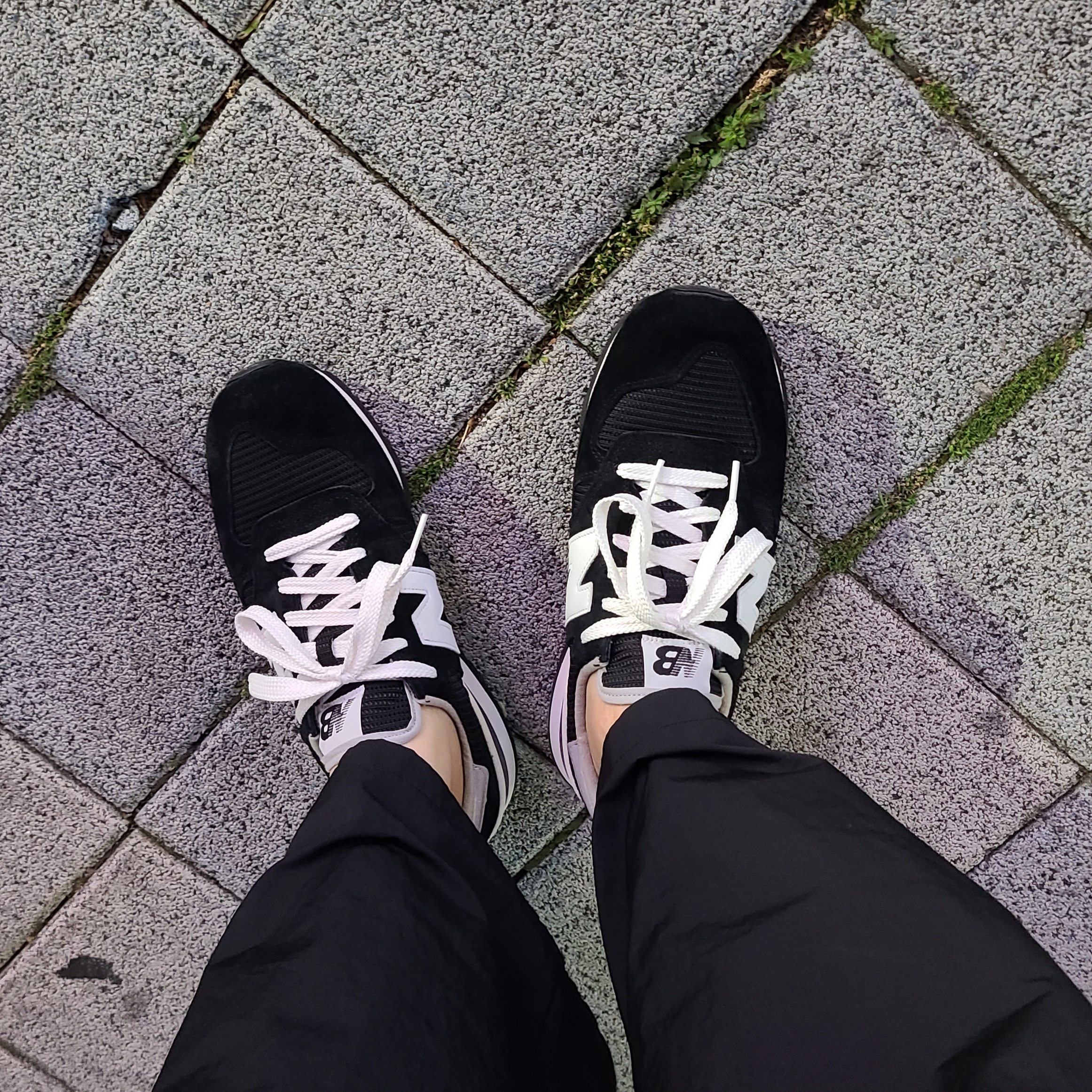 New Balance 990v1 Made in USA Black 착용 스타일