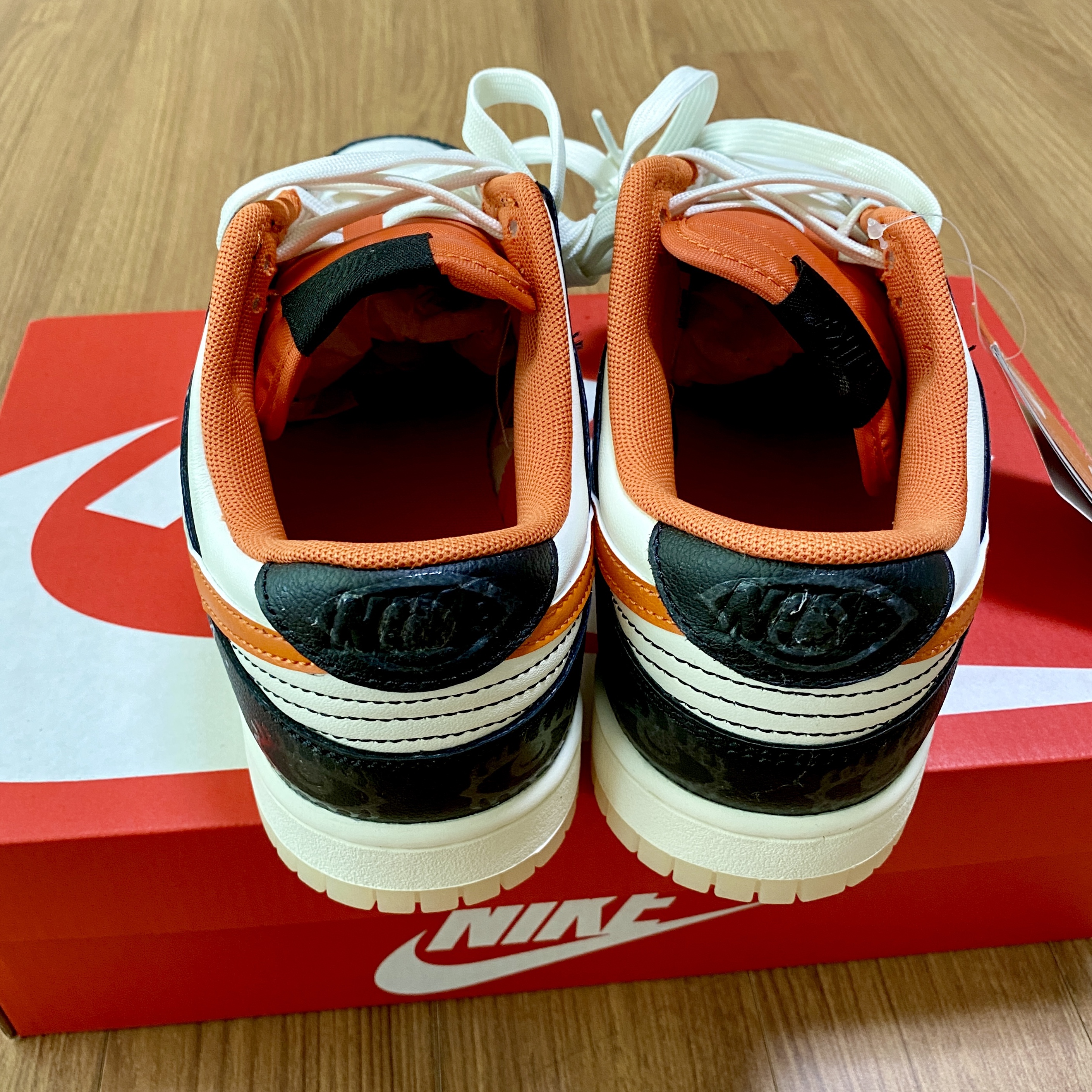 Nike Dunk Low Retro PRM Halloween 착용 스타일 - 3
